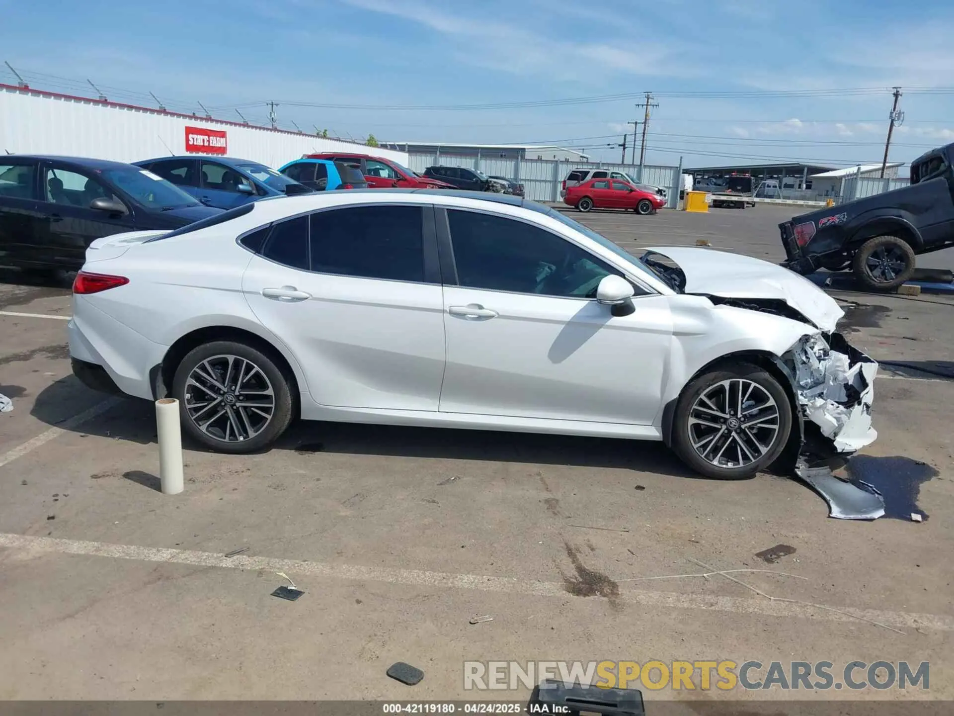 14 Photograph of a damaged car 4T1DBADKXSU519464 TOYOTA CAMRY 2025