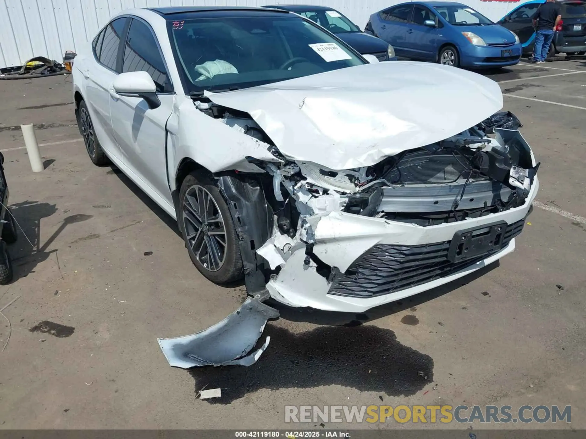 6 Photograph of a damaged car 4T1DBADKXSU519464 TOYOTA CAMRY 2025