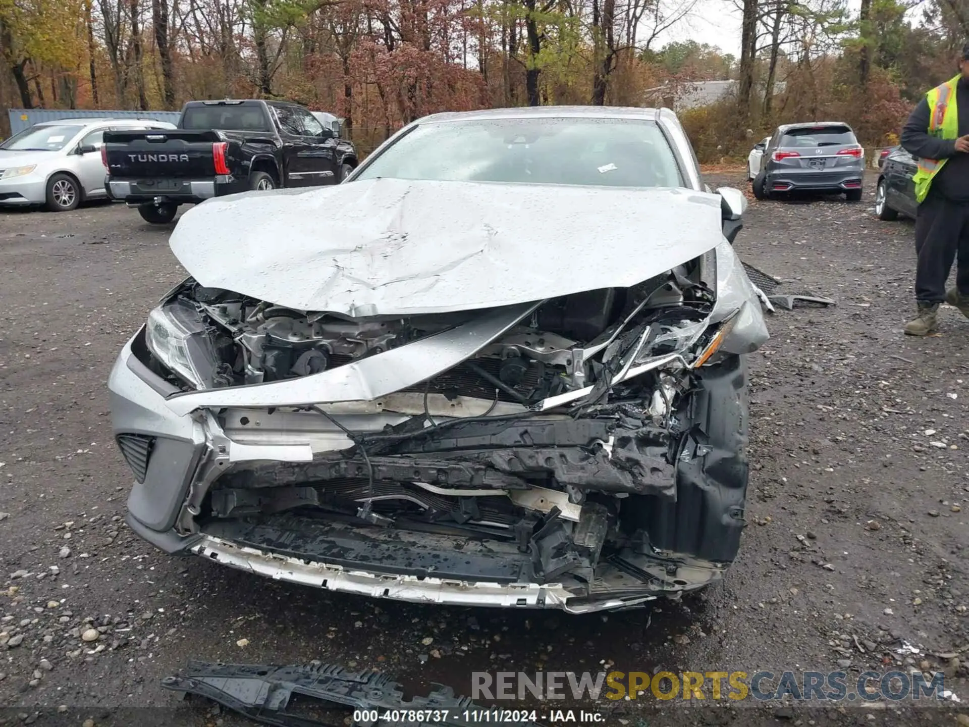 12 Photograph of a damaged car 4T1B21HK2KU516706 TOYOTA CAMRY HYBRID 2019