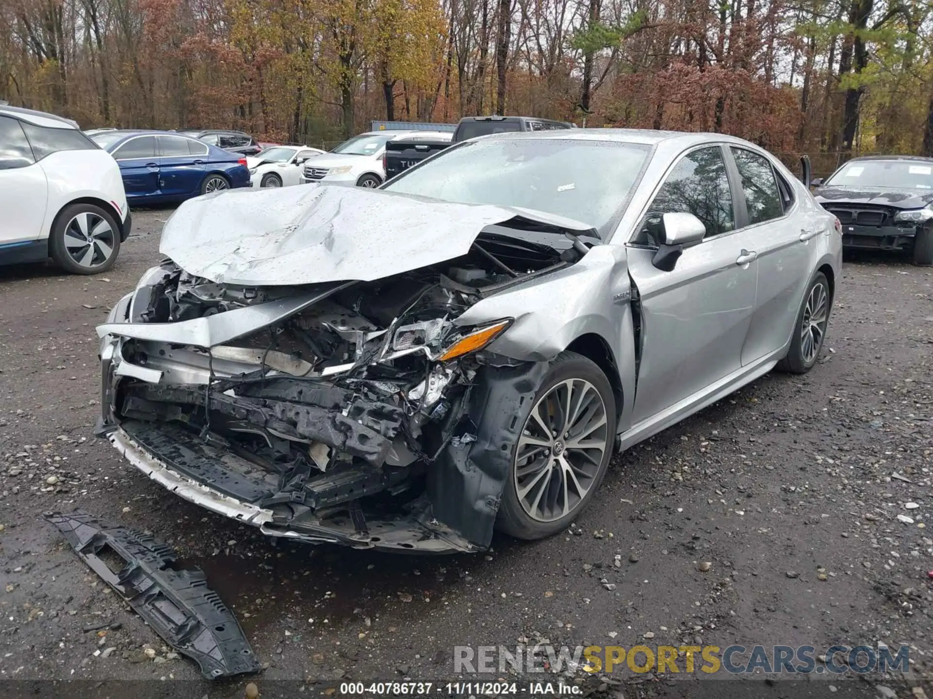 2 Photograph of a damaged car 4T1B21HK2KU516706 TOYOTA CAMRY HYBRID 2019