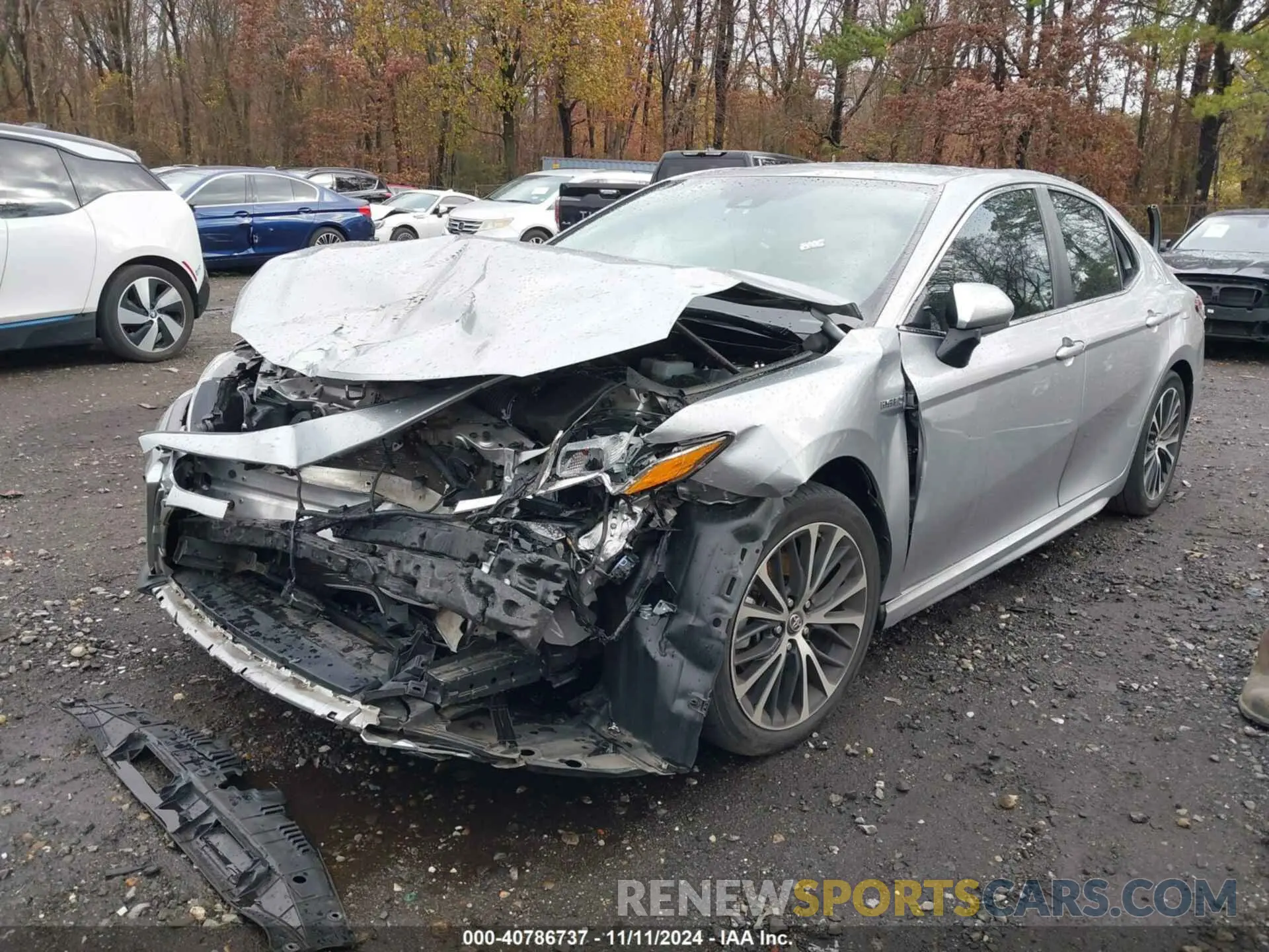 6 Photograph of a damaged car 4T1B21HK2KU516706 TOYOTA CAMRY HYBRID 2019