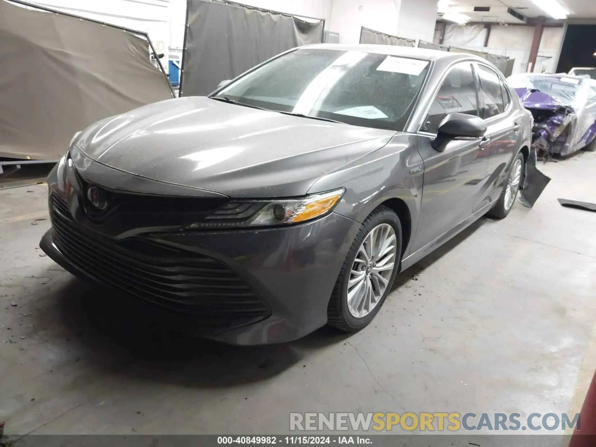 2 Photograph of a damaged car 4T1B21HK3KU010298 TOYOTA CAMRY HYBRID 2019