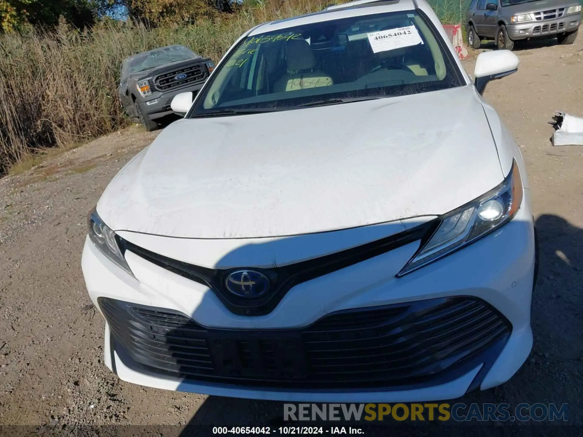12 Фотография поврежденного автомобиля 4T1B21HK8KU511025 TOYOTA CAMRY HYBRID 2019