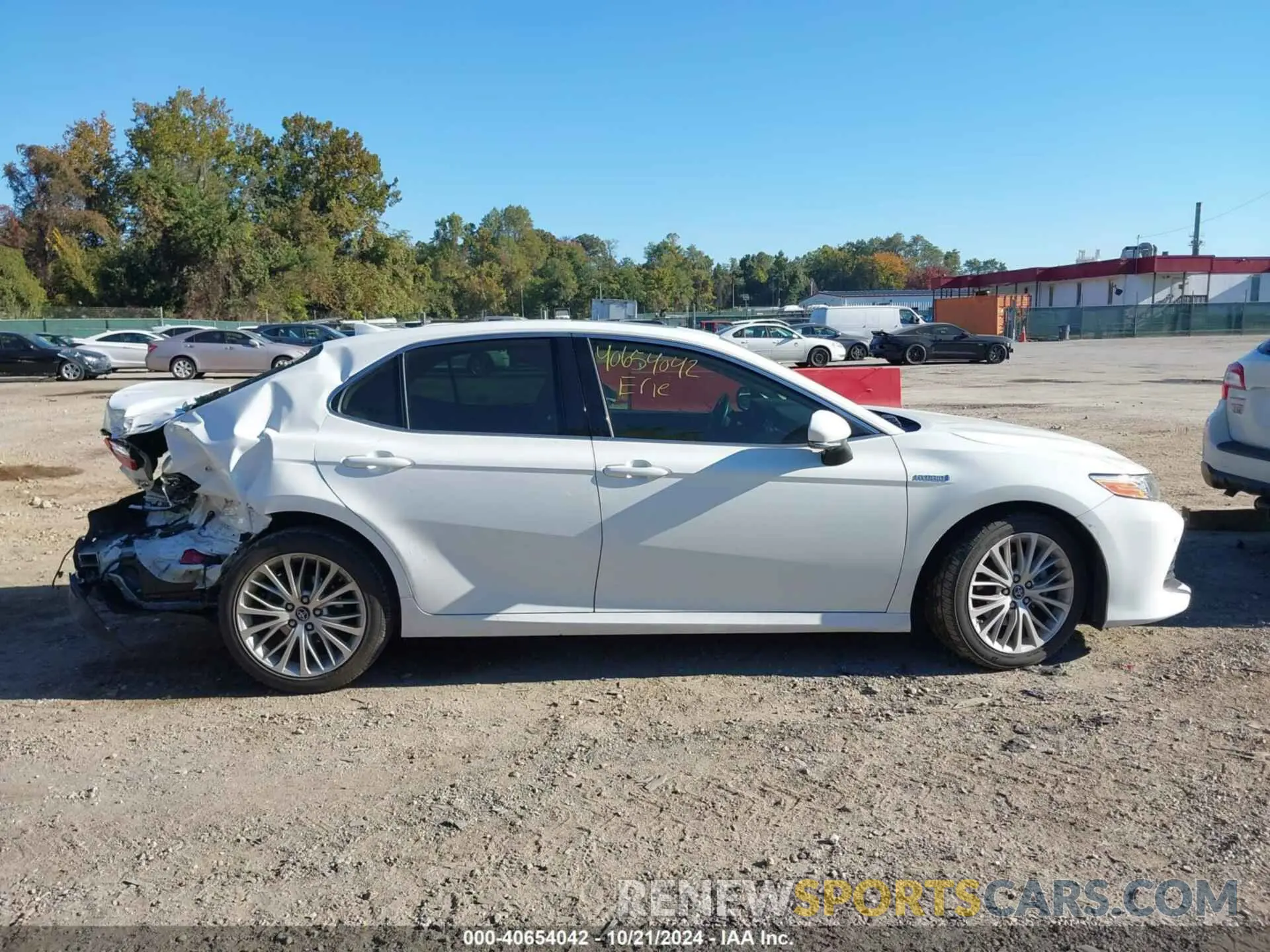 13 Фотография поврежденного автомобиля 4T1B21HK8KU511025 TOYOTA CAMRY HYBRID 2019