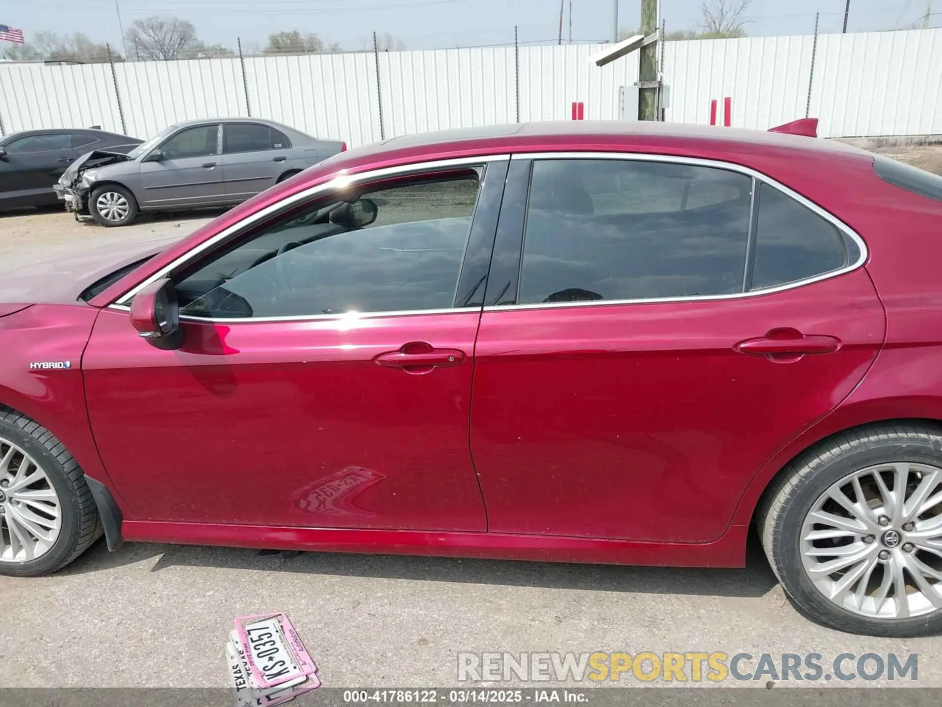 15 Фотография поврежденного автомобиля 4T1B21HK9KU514354 TOYOTA CAMRY HYBRID 2019