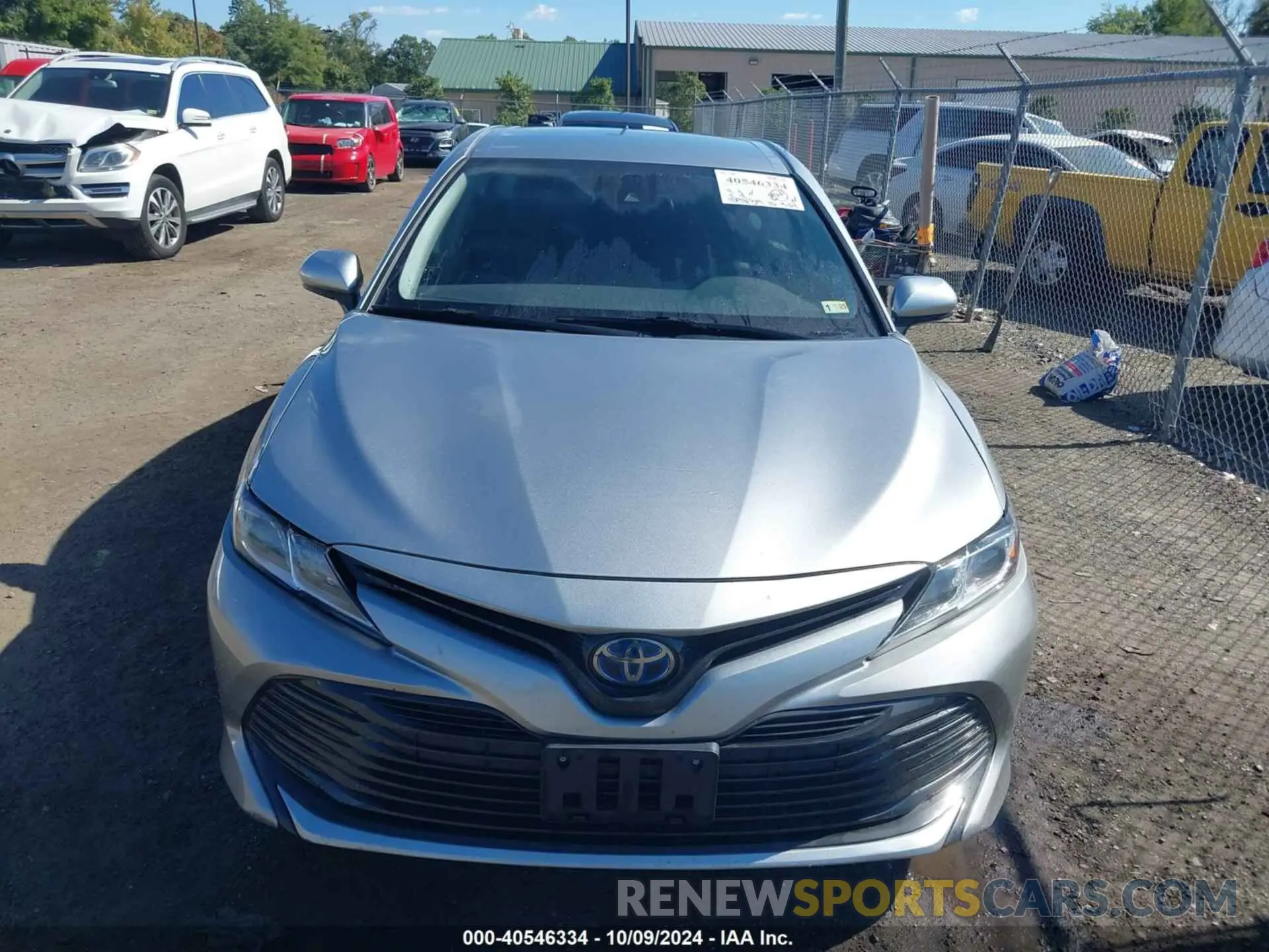 12 Photograph of a damaged car 4T1B31HK0KU514076 TOYOTA CAMRY HYBRID 2019