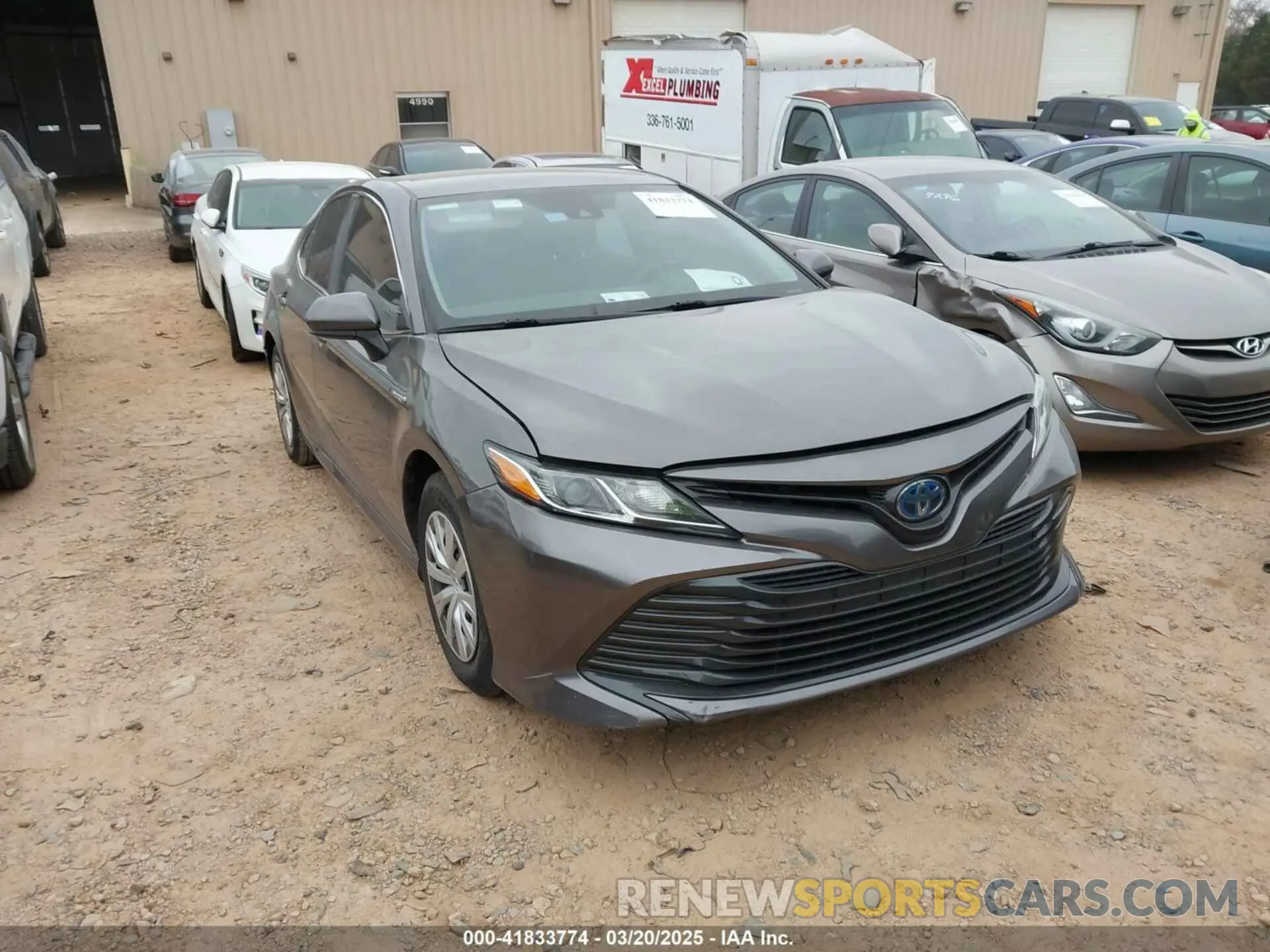 1 Фотография поврежденного автомобиля 4T1B31HK4KU007116 TOYOTA CAMRY HYBRID 2019
