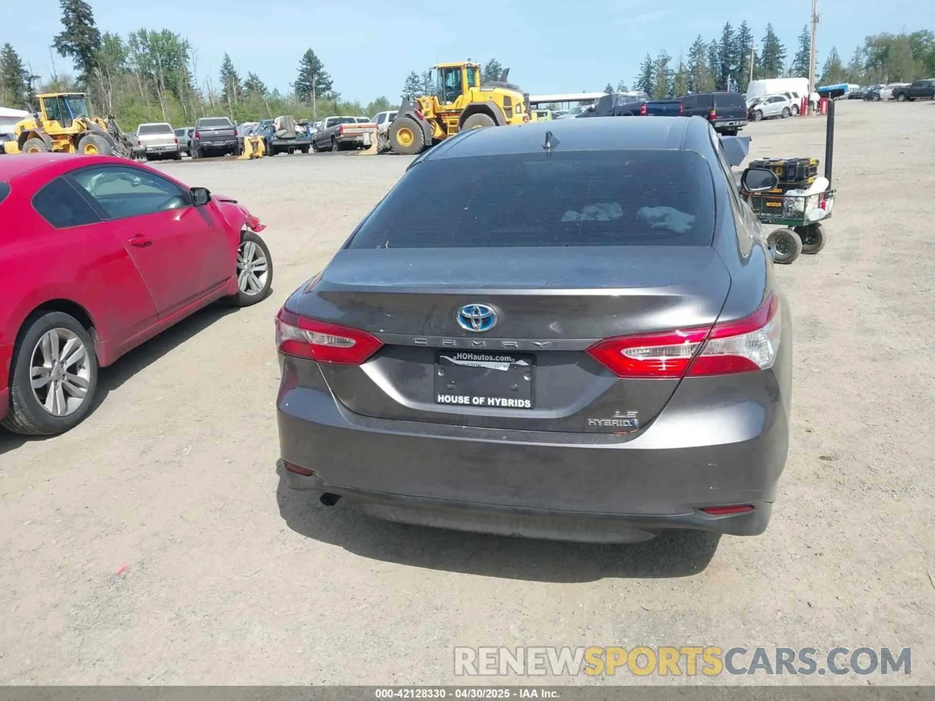 15 Photograph of a damaged car 4T1B31HK4KU008573 TOYOTA CAMRY HYBRID 2019
