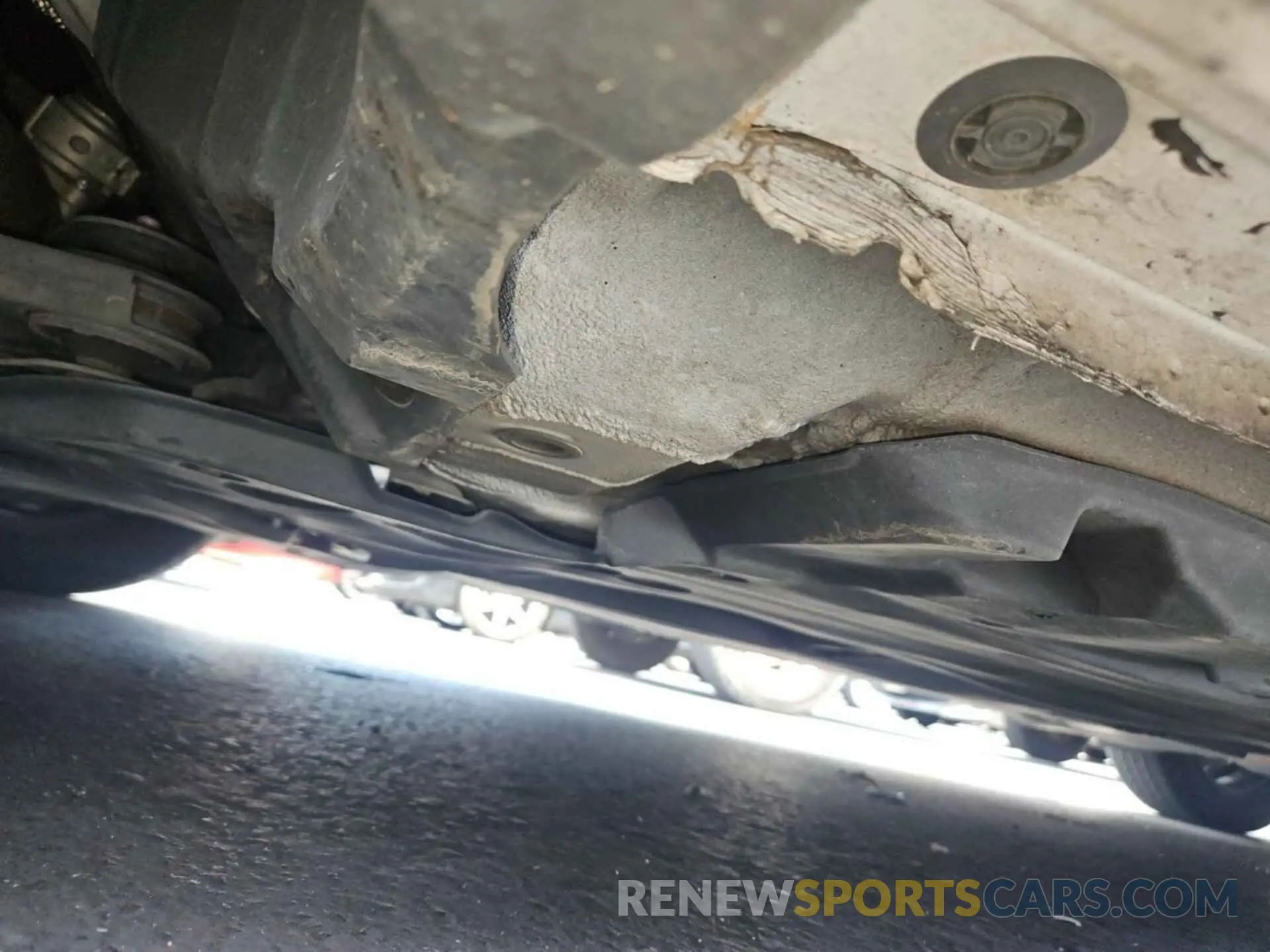 13 Фотография поврежденного автомобиля 4T1B31HK5KU512856 TOYOTA CAMRY HYBRID 2019