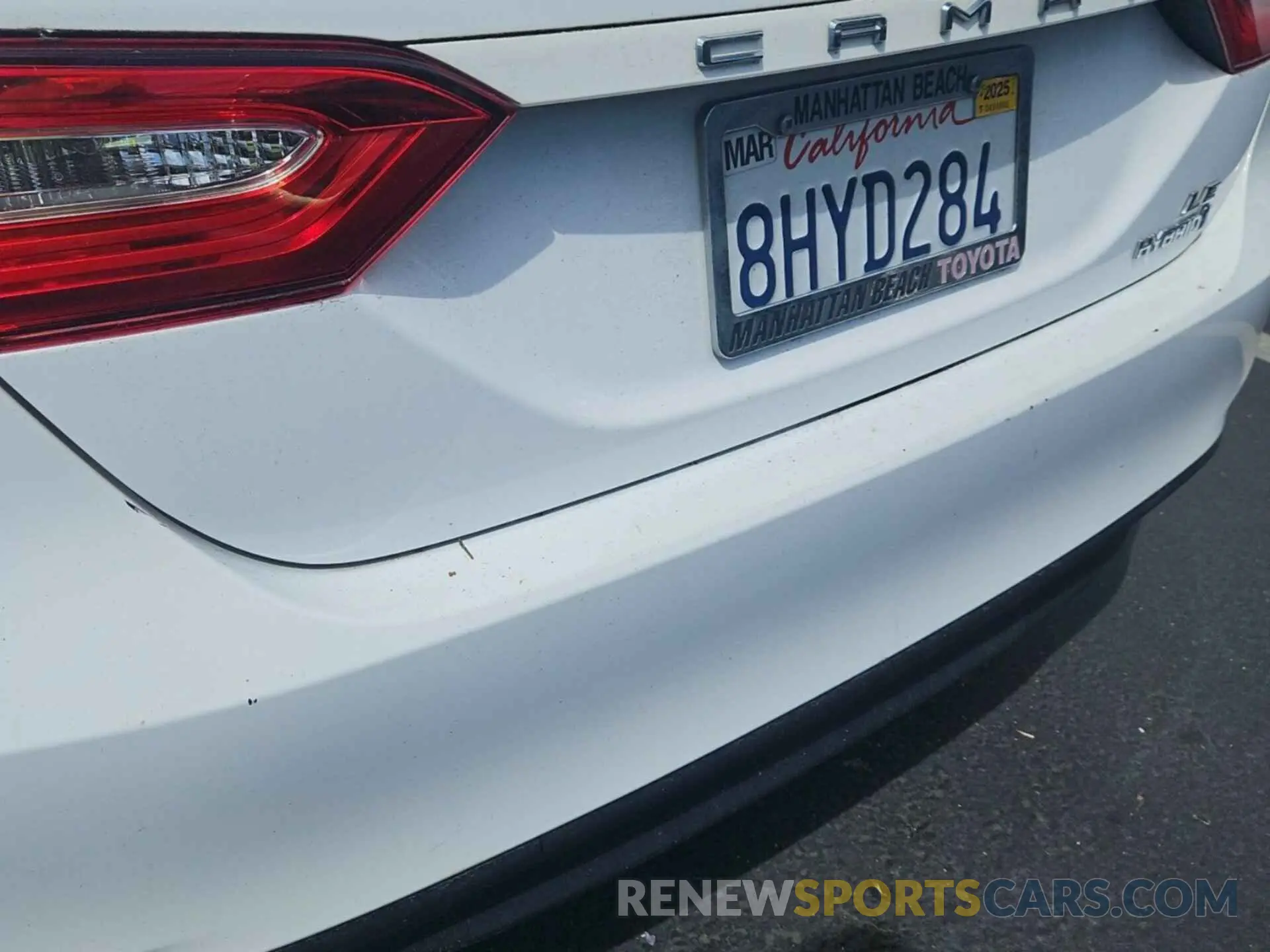 2 Фотография поврежденного автомобиля 4T1B31HK5KU512856 TOYOTA CAMRY HYBRID 2019