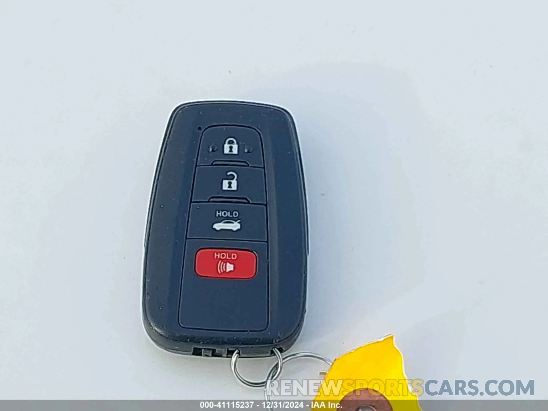 11 Photograph of a damaged car 4T1B31HK7KU510199 TOYOTA CAMRY HYBRID 2019