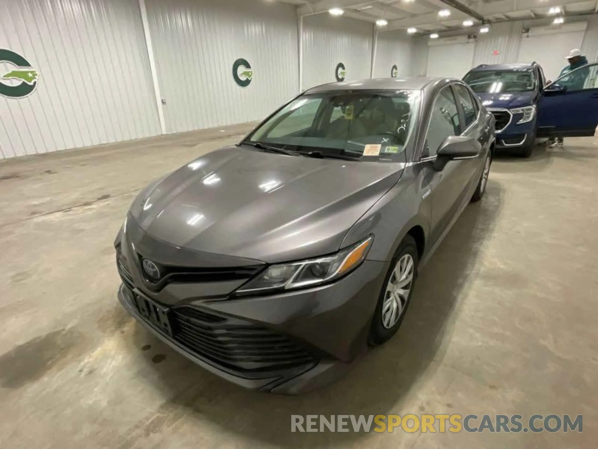 6 Photograph of a damaged car 4T1B31HK7KU514074 TOYOTA CAMRY HYBRID 2019
