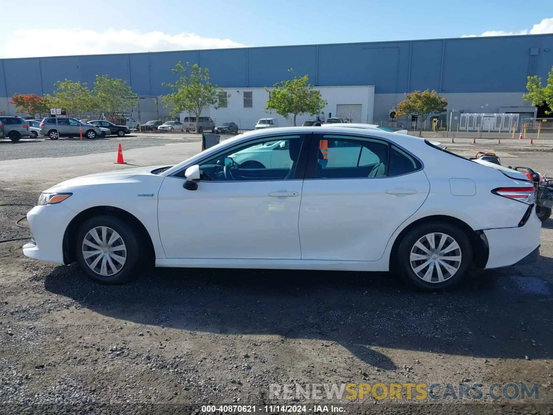13 Photograph of a damaged car 4T1B31HK7KU516231 TOYOTA CAMRY HYBRID 2019