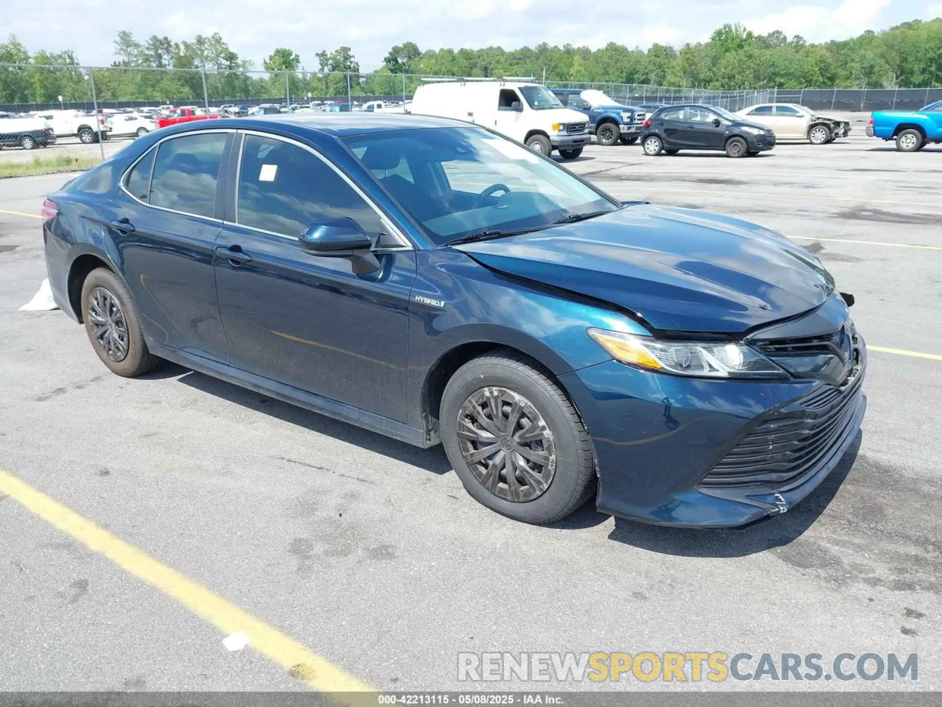 1 Фотография поврежденного автомобиля 4T1B31HK9KU512892 TOYOTA CAMRY HYBRID 2019