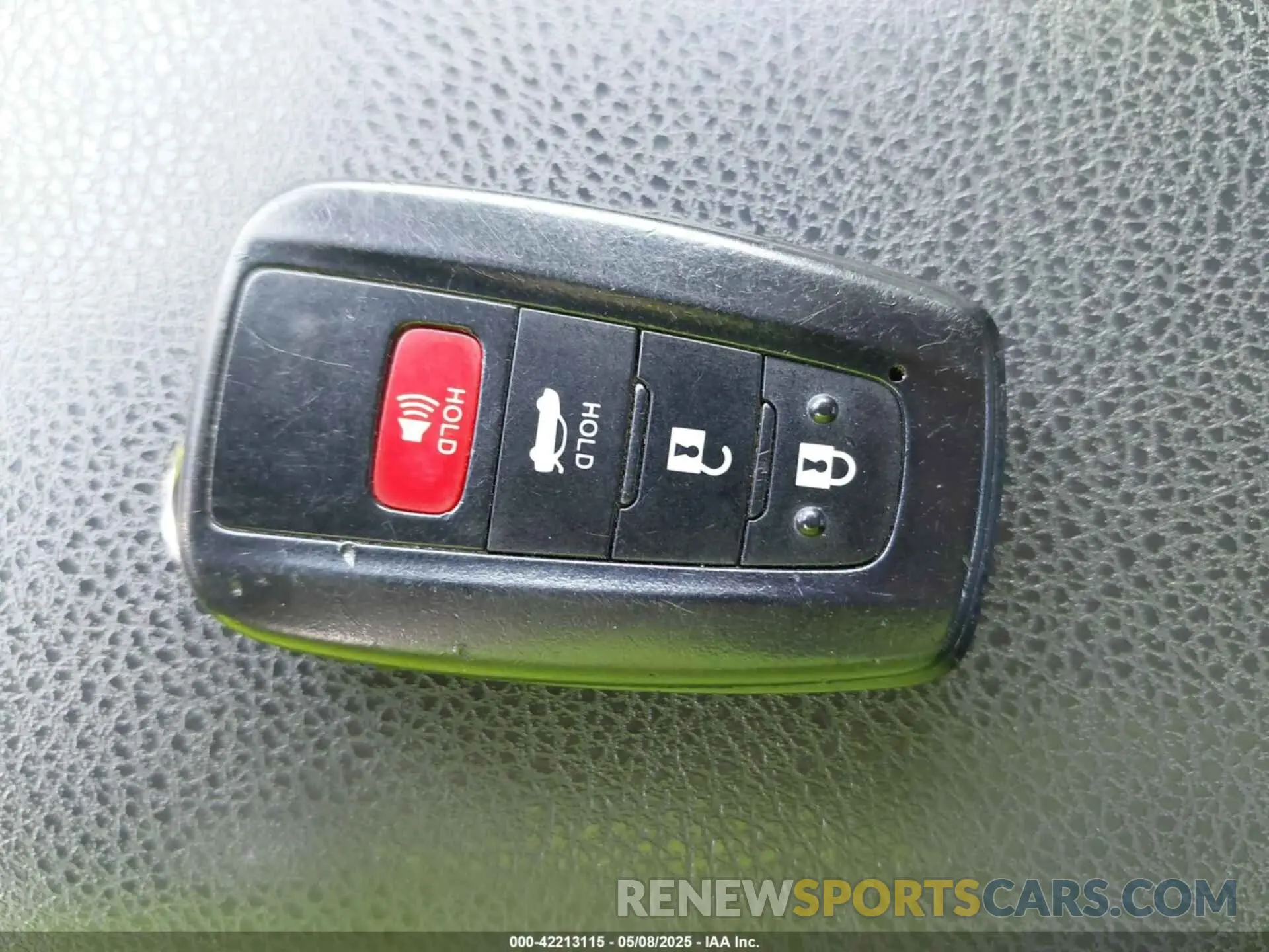 11 Фотография поврежденного автомобиля 4T1B31HK9KU512892 TOYOTA CAMRY HYBRID 2019
