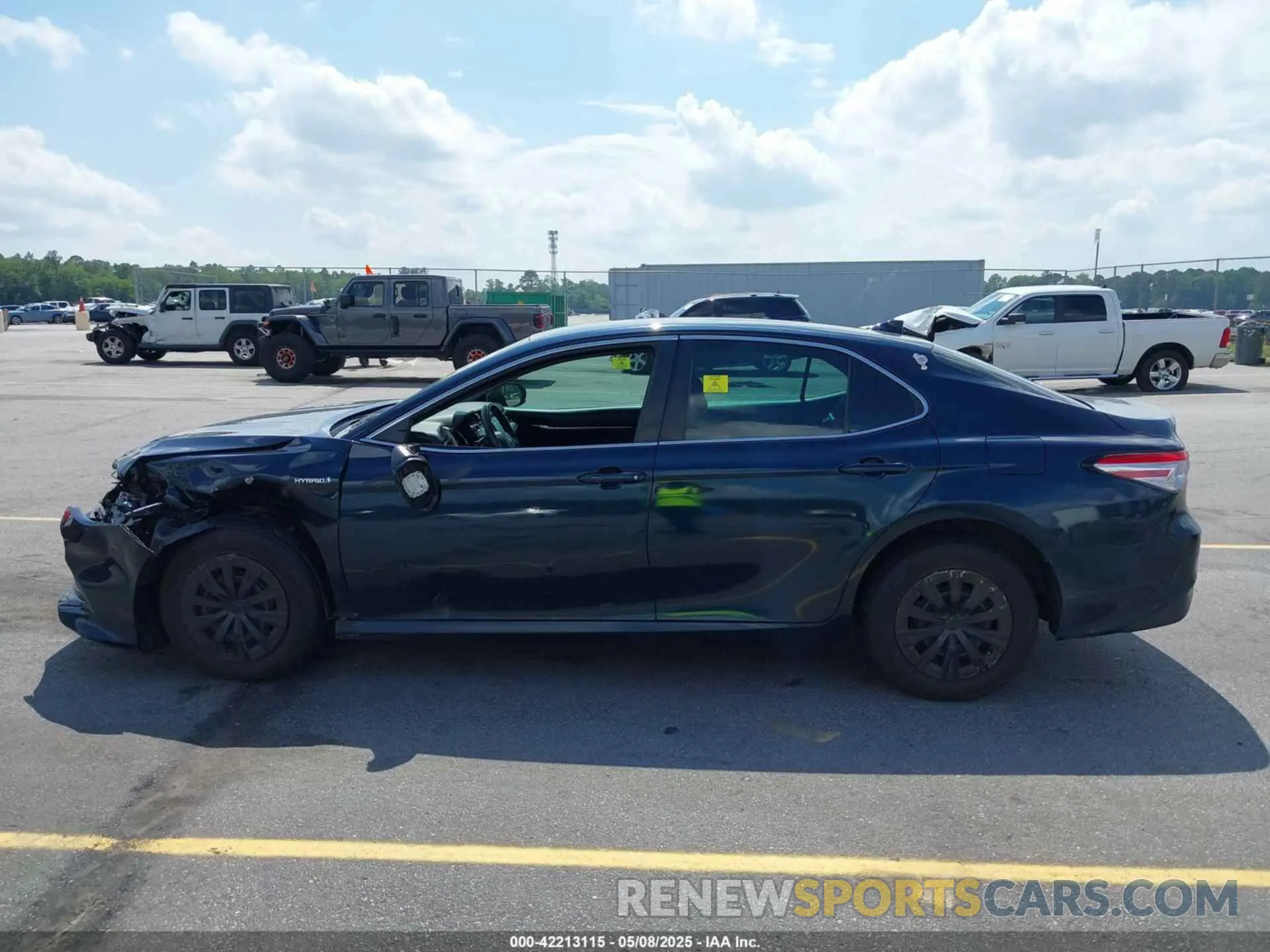 14 Фотография поврежденного автомобиля 4T1B31HK9KU512892 TOYOTA CAMRY HYBRID 2019