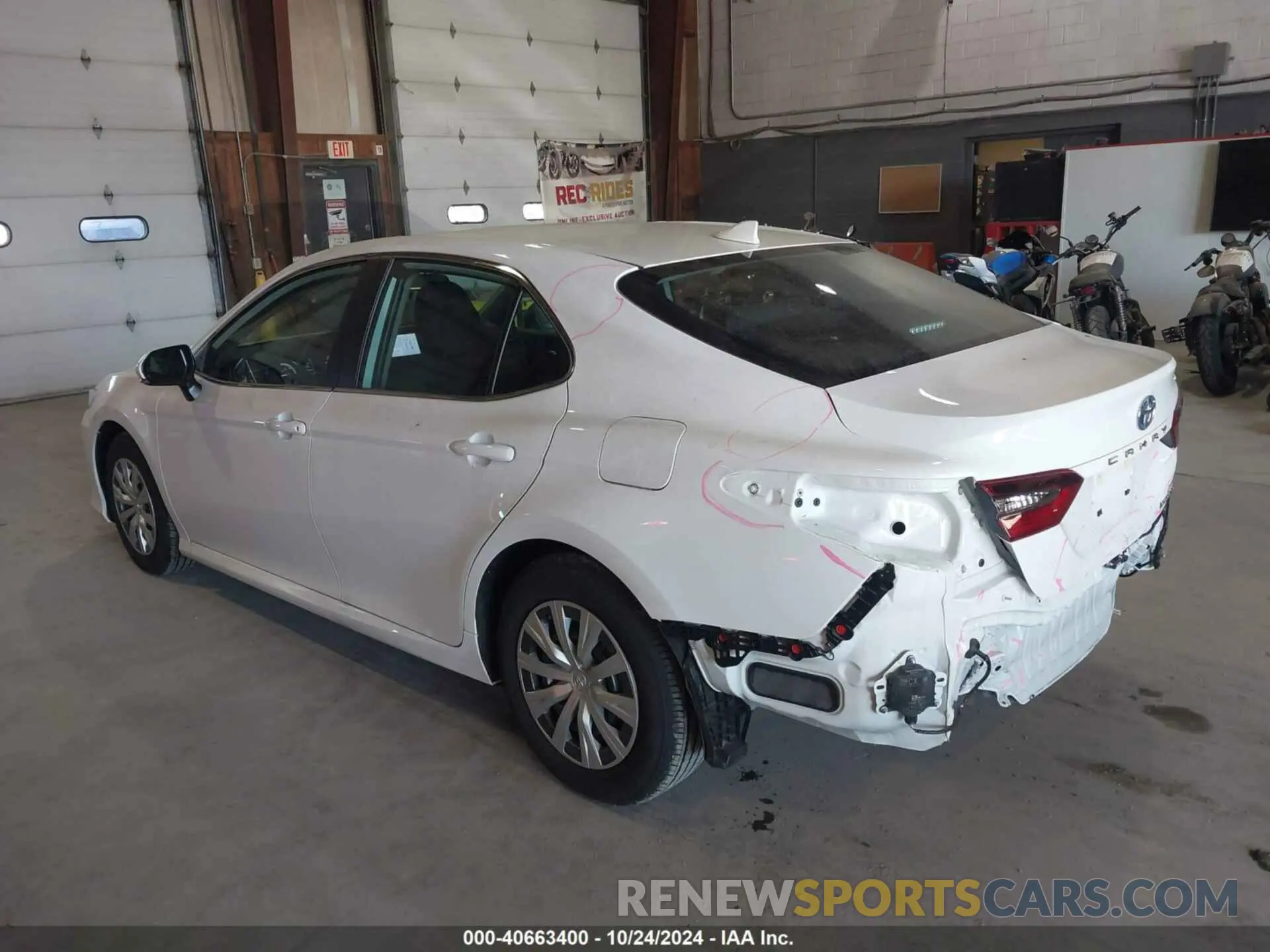 3 Photograph of a damaged car 4T1C31AK1RU631206 TOYOTA CAMRY HYBRID 2024