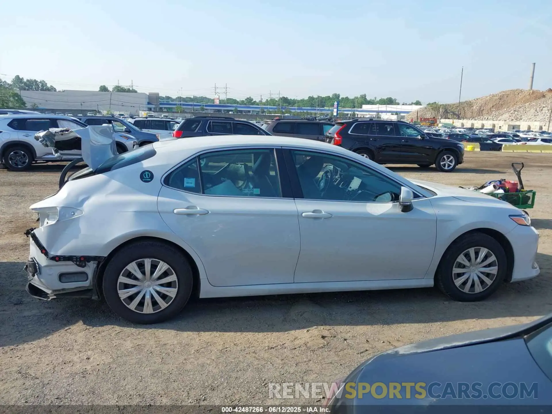 13 Photograph of a damaged car 4T1C31AK5RU078821 TOYOTA CAMRY HYBRID 2024