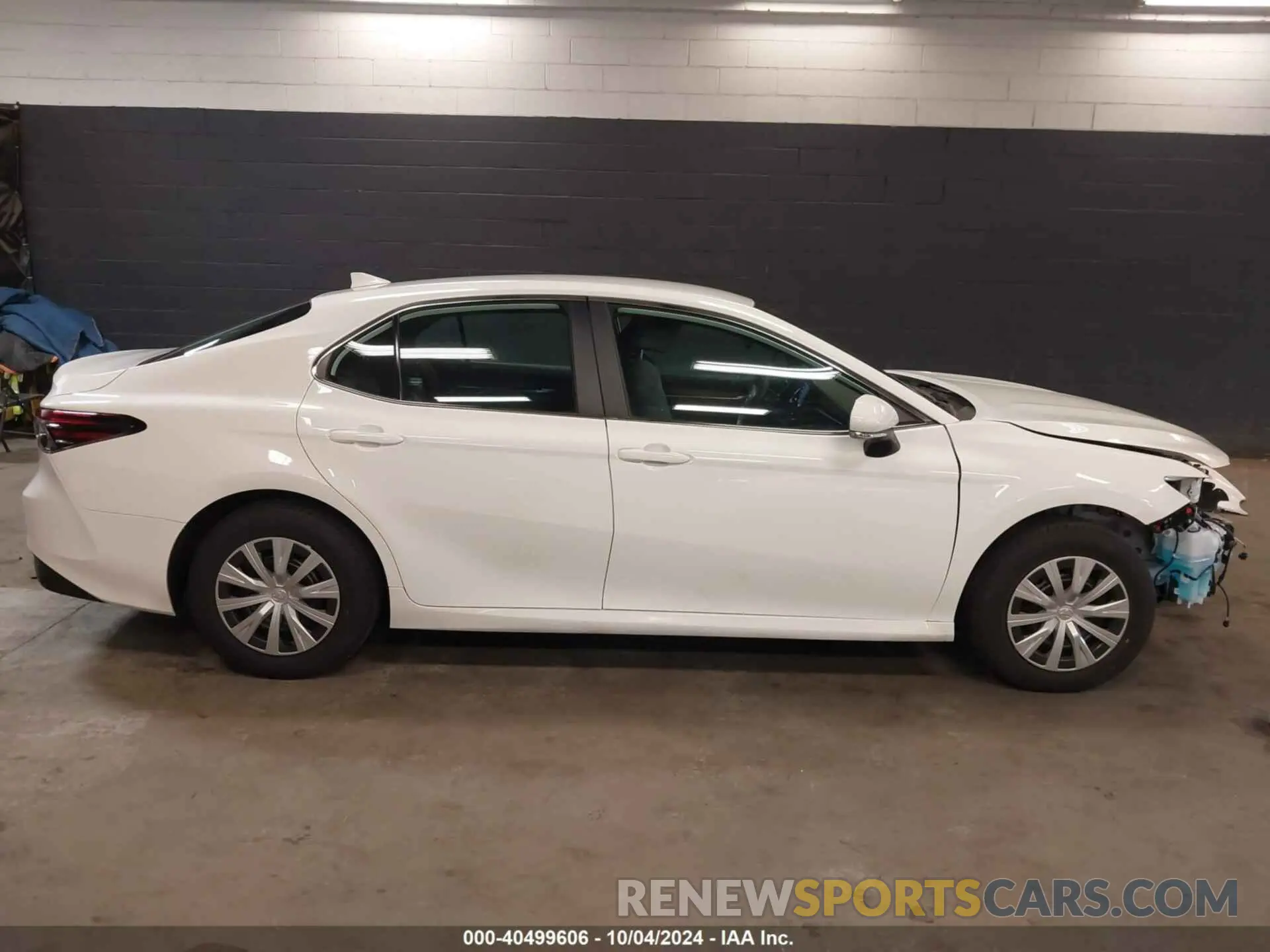 14 Фотография поврежденного автомобиля 4T1C31AK9RU074982 TOYOTA CAMRY HYBRID 2024