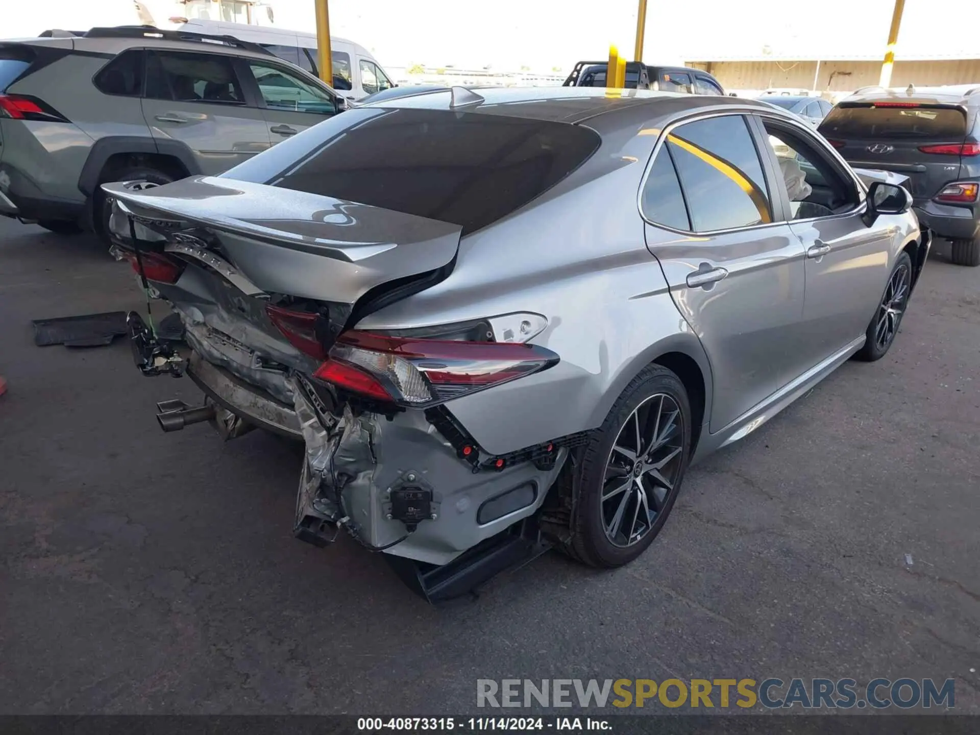 4 Фотография поврежденного автомобиля 4T1G31AK3RU074574 TOYOTA CAMRY HYBRID 2024