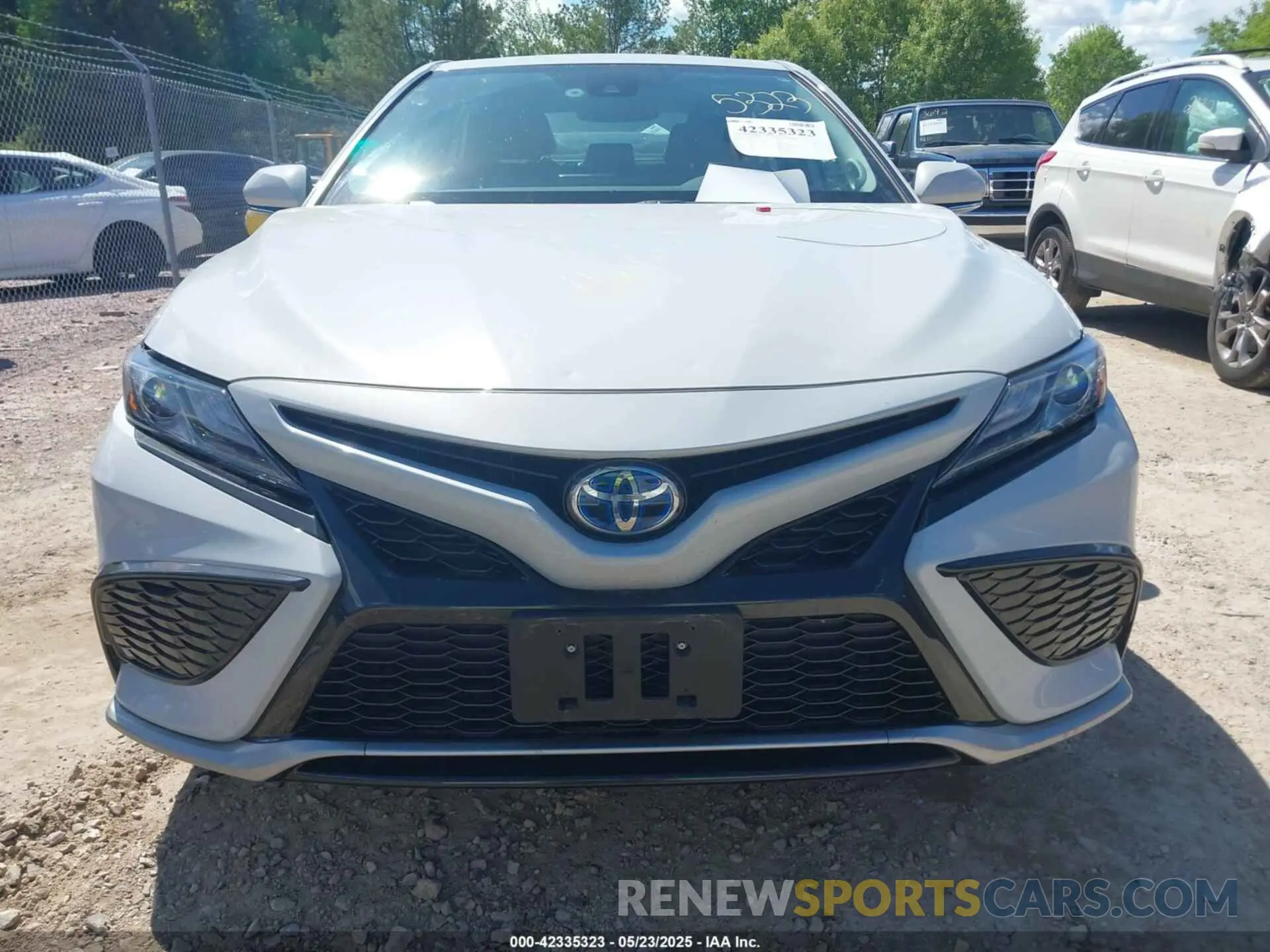 12 Photograph of a damaged car 4T1K31AK1RU063874 TOYOTA CAMRY HYBRID 2024