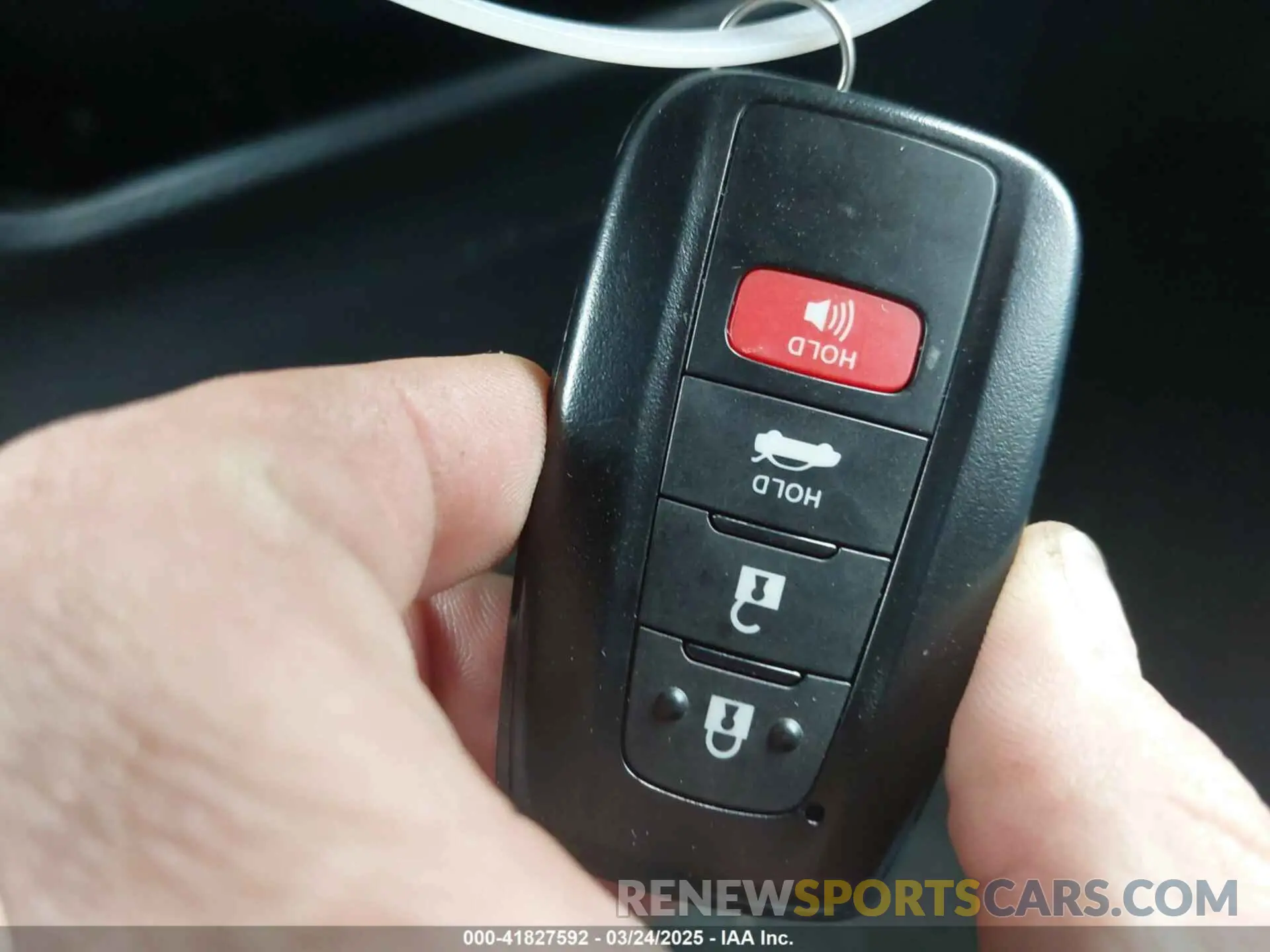 11 Фотография поврежденного автомобиля 4T1K31AK2RU074804 TOYOTA CAMRY HYBRID 2024