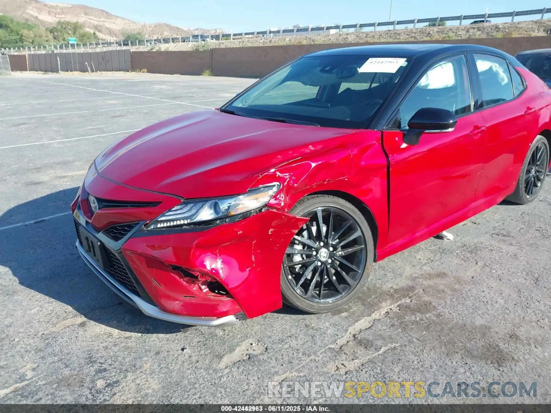 6 Фотография поврежденного автомобиля 4T1K31AK9RU061130 TOYOTA CAMRY HYBRID 2024