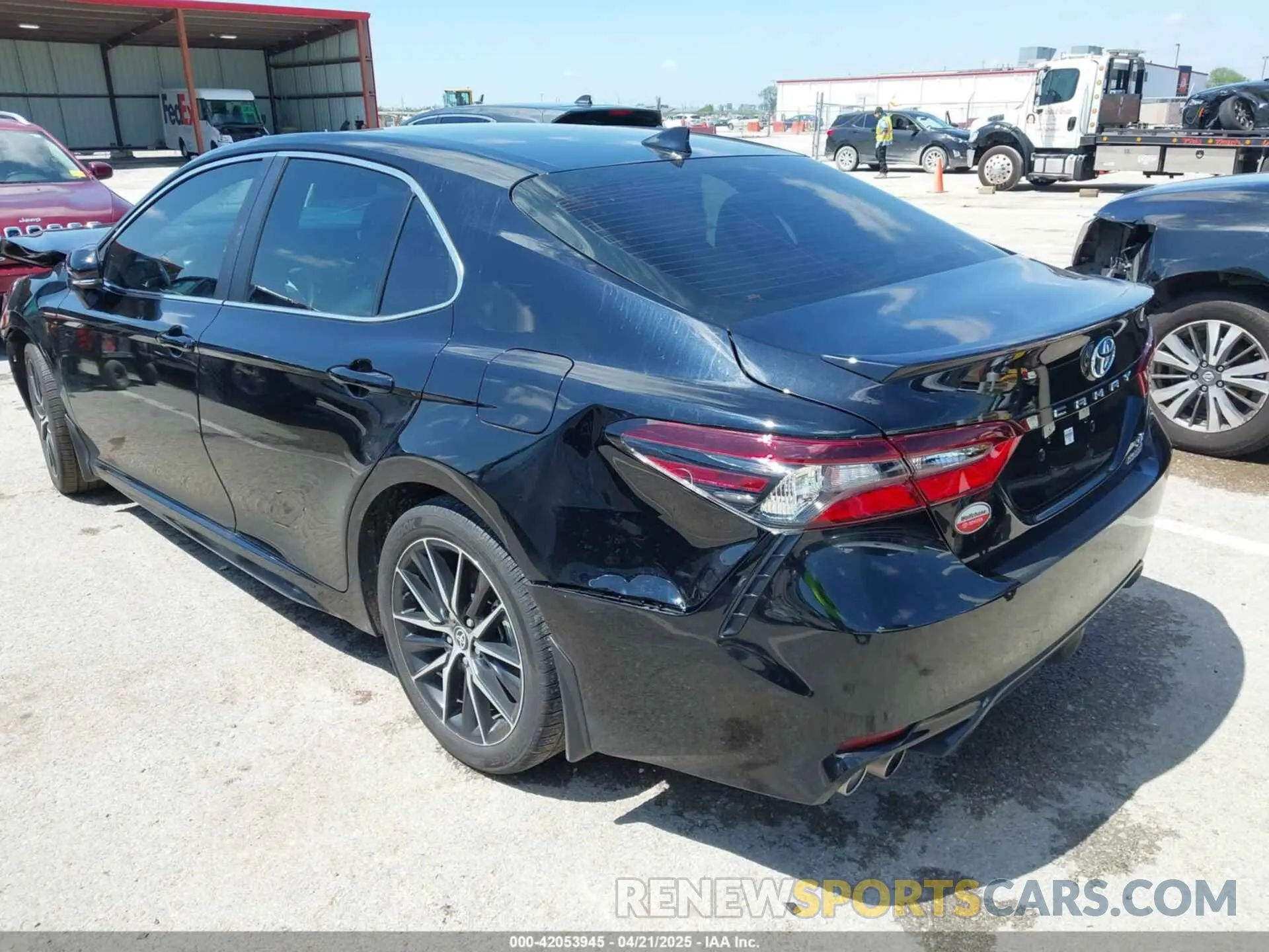 3 Photograph of a damaged car 4T1S31AK9RU621115 TOYOTA CAMRY HYBRID 2024