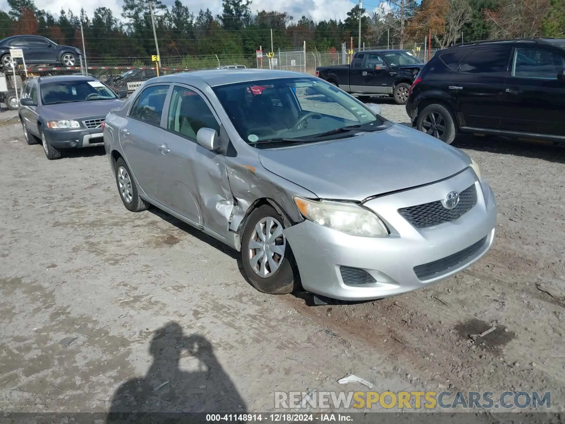 1 Фотография поврежденного автомобиля 1NXBU4EE4AZ300767 TOYOTA COROLLA 2010