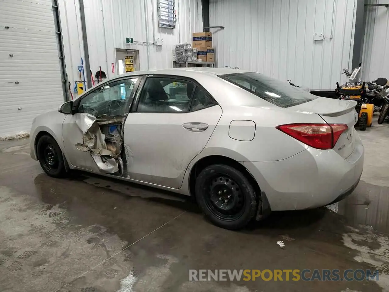 2 Фотография поврежденного автомобиля 2T1BPRHE1KC159854 TOYOTA COROLLA 2019