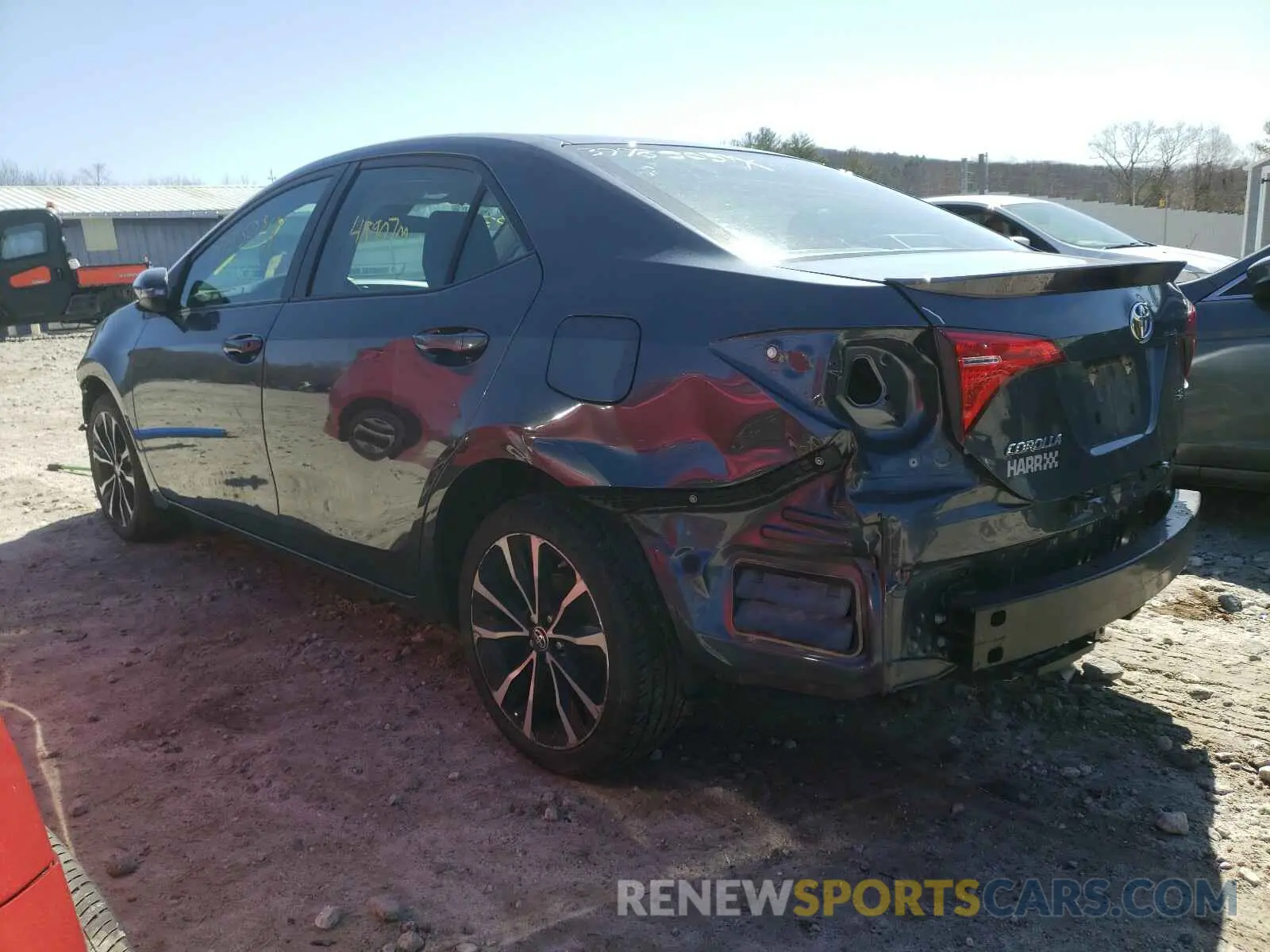 3 Photograph of a damaged car 2T1BURHE0KC156579 TOYOTA COROLLA 2019