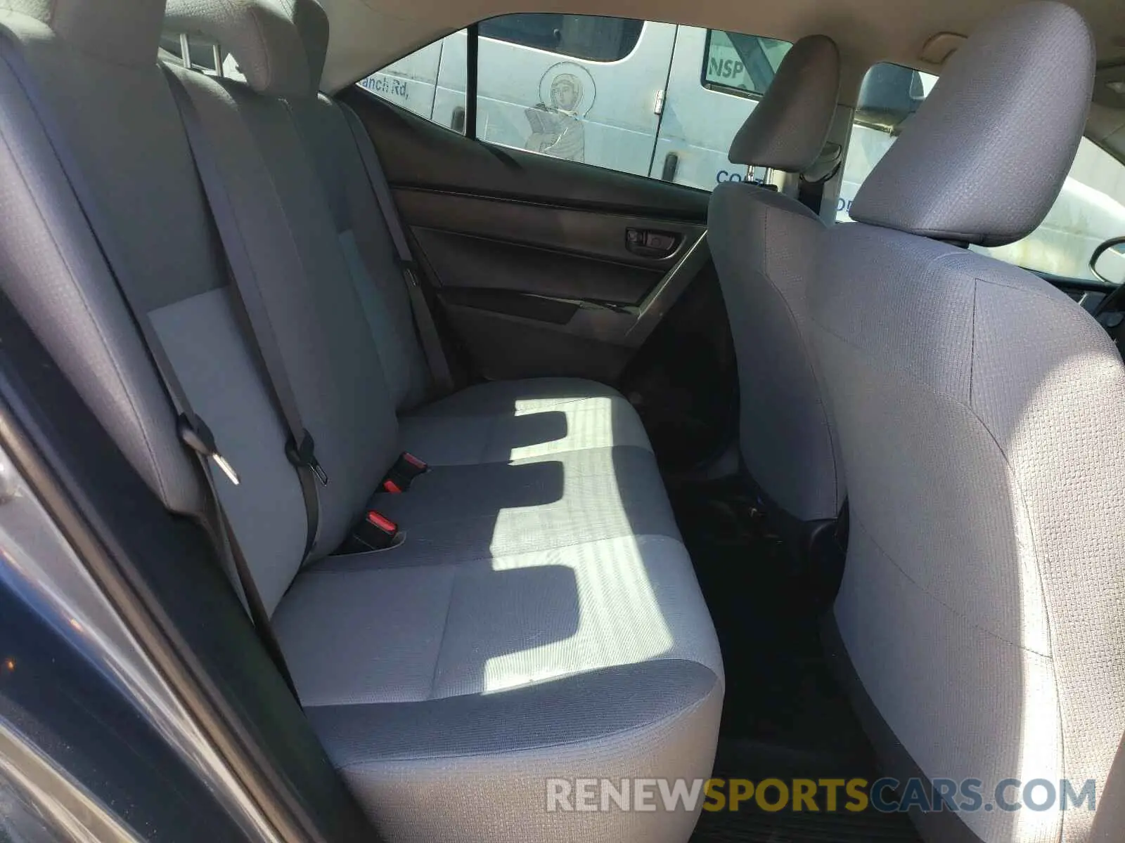 6 Photograph of a damaged car 2T1BURHE0KC192322 TOYOTA COROLLA 2019