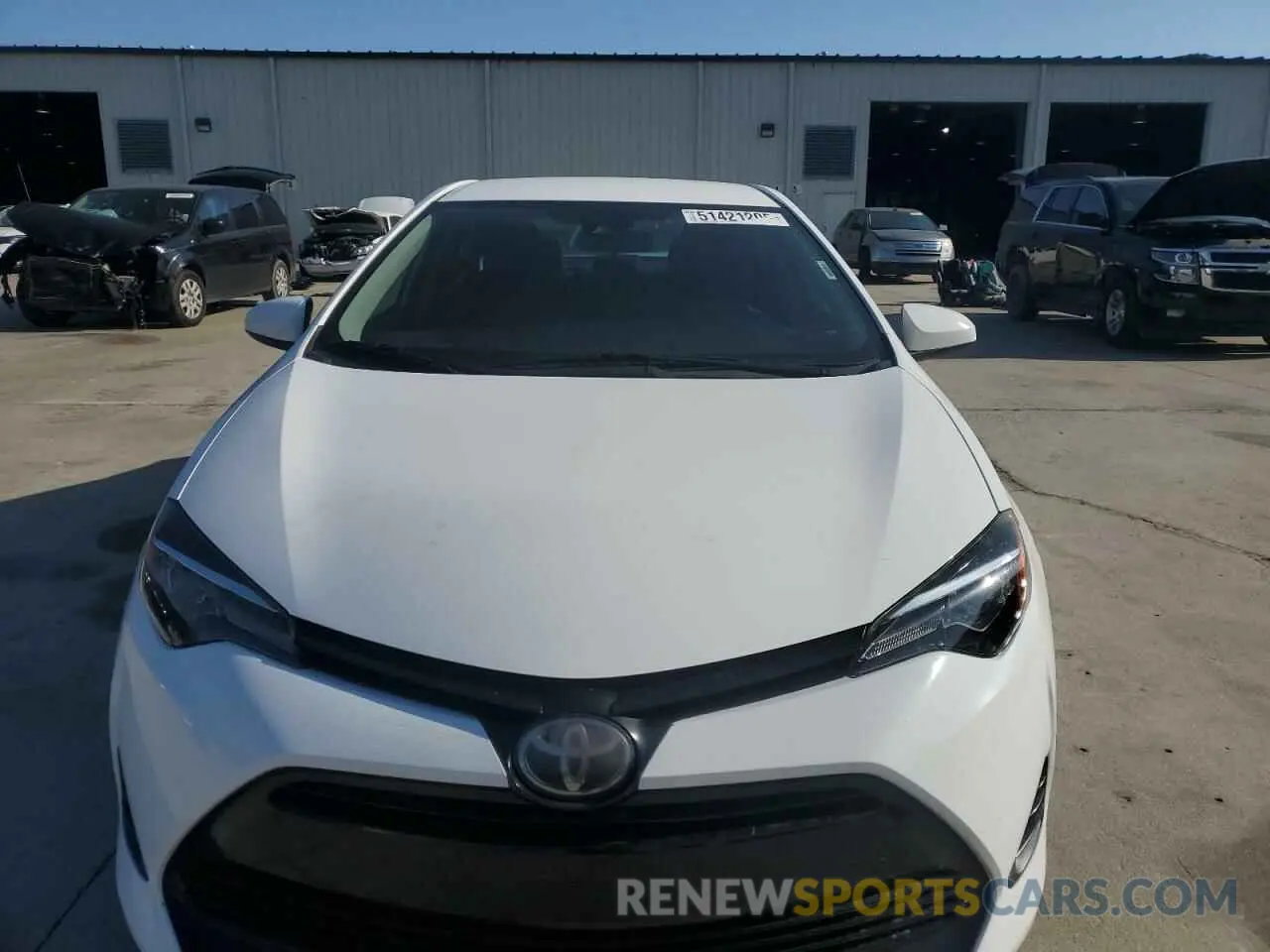 5 Photograph of a damaged car 2T1BURHE0KC204145 TOYOTA COROLLA 2019