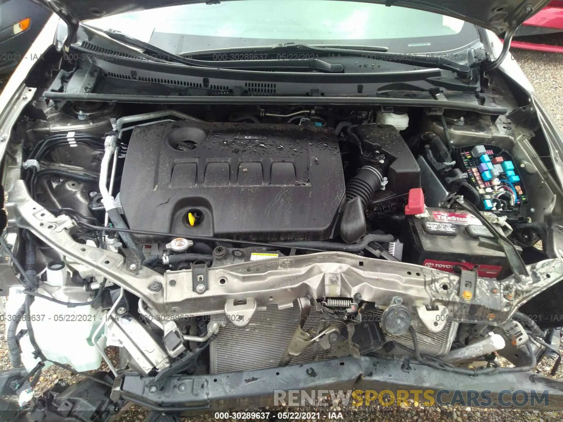 10 Photograph of a damaged car 2T1BURHE0KC210608 TOYOTA COROLLA 2019