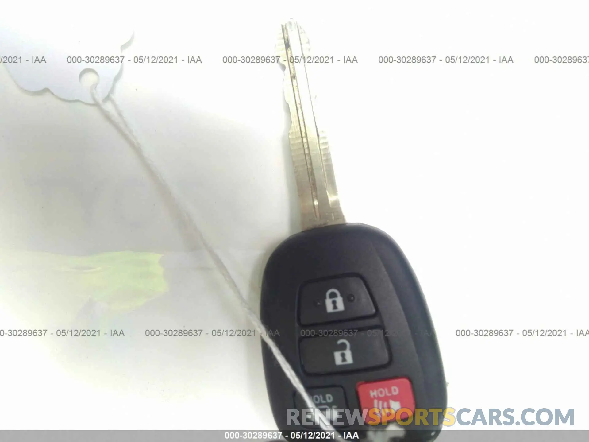 11 Photograph of a damaged car 2T1BURHE0KC210608 TOYOTA COROLLA 2019