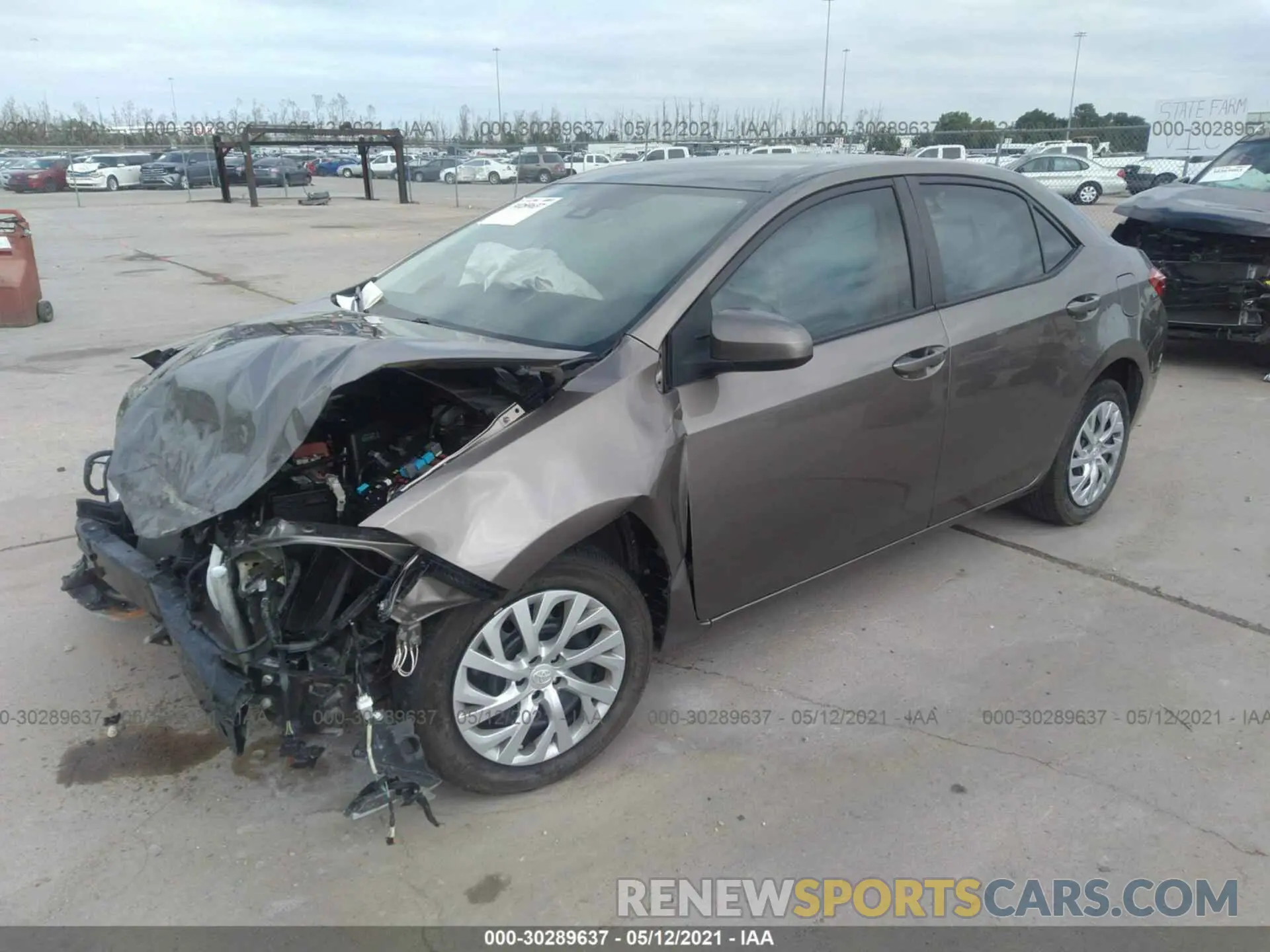 2 Photograph of a damaged car 2T1BURHE0KC210608 TOYOTA COROLLA 2019