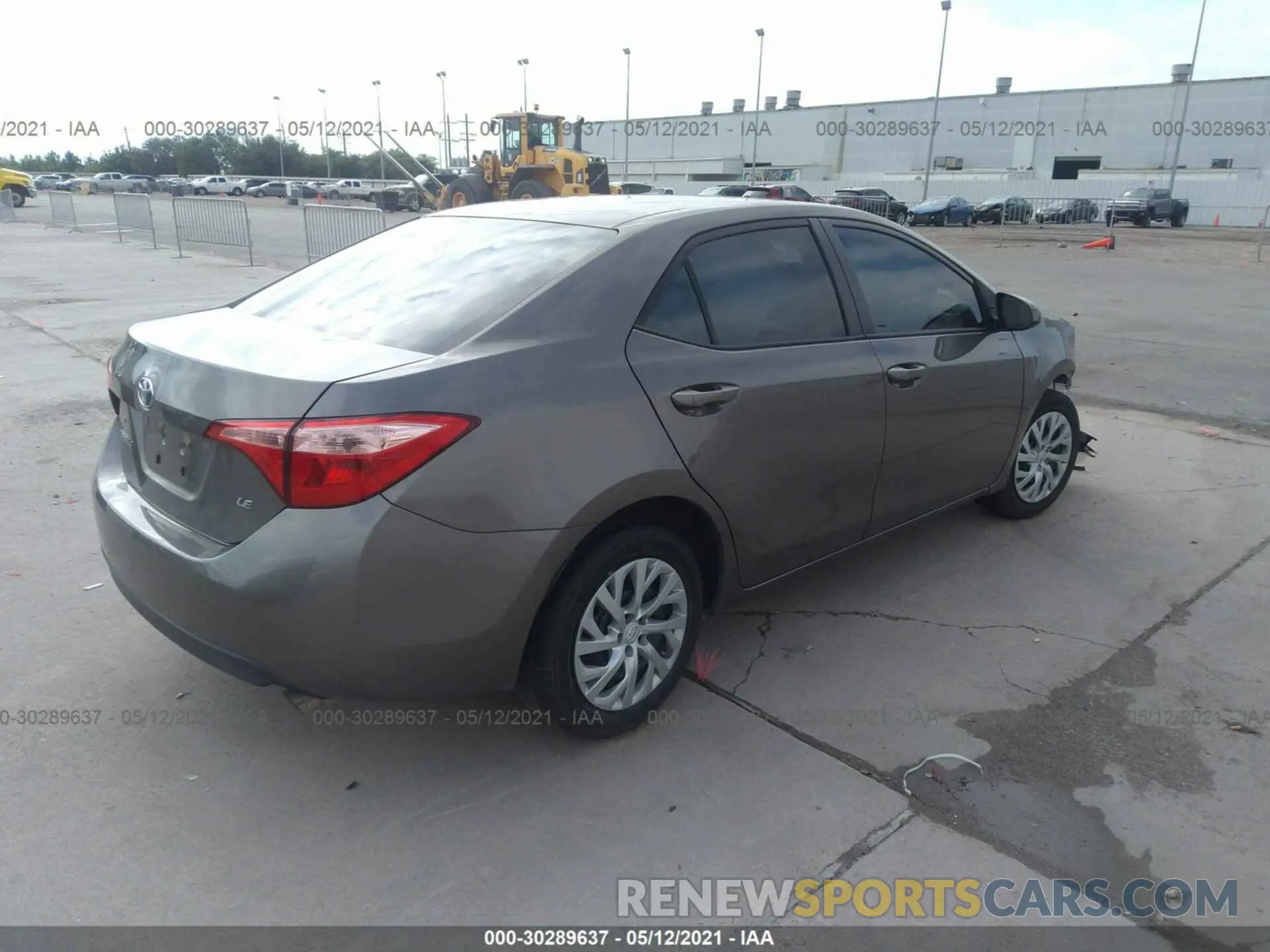 4 Photograph of a damaged car 2T1BURHE0KC210608 TOYOTA COROLLA 2019