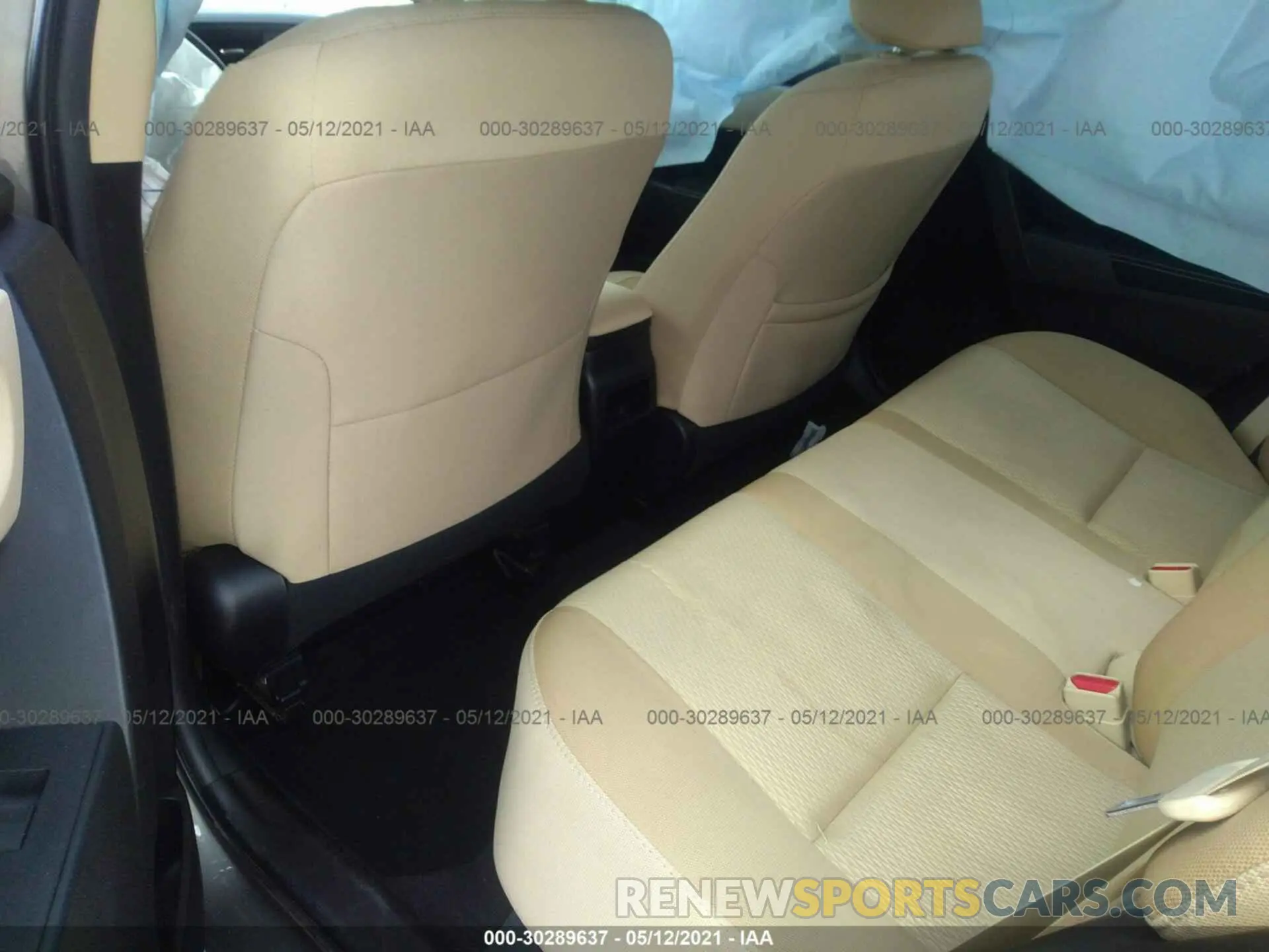 8 Photograph of a damaged car 2T1BURHE0KC210608 TOYOTA COROLLA 2019