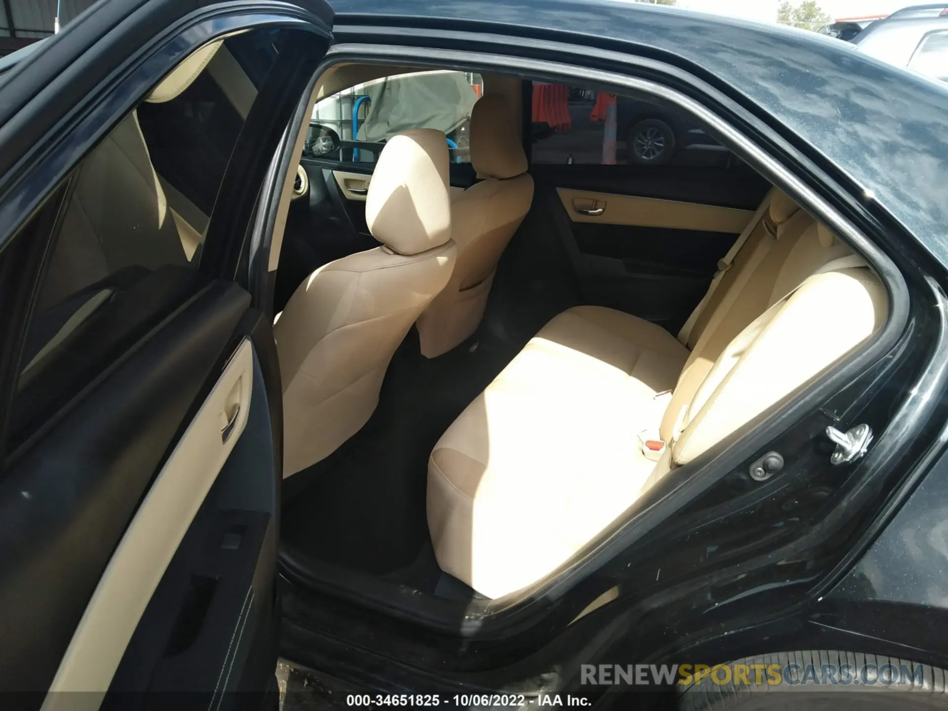 8 Фотография поврежденного автомобиля 2T1BURHE0KC220104 TOYOTA COROLLA 2019