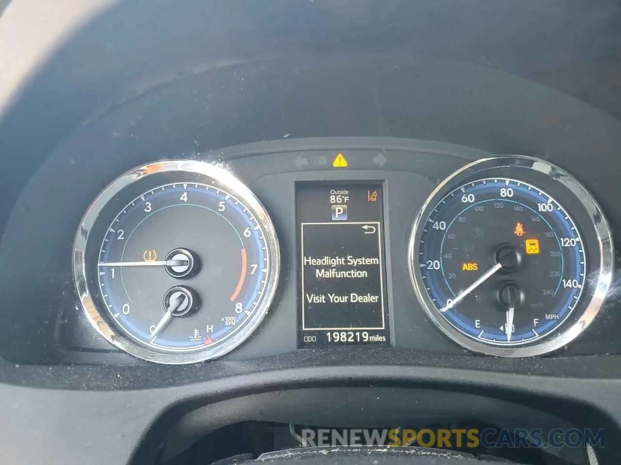 9 Photograph of a damaged car 2T1BURHE0KC226730 TOYOTA COROLLA 2019