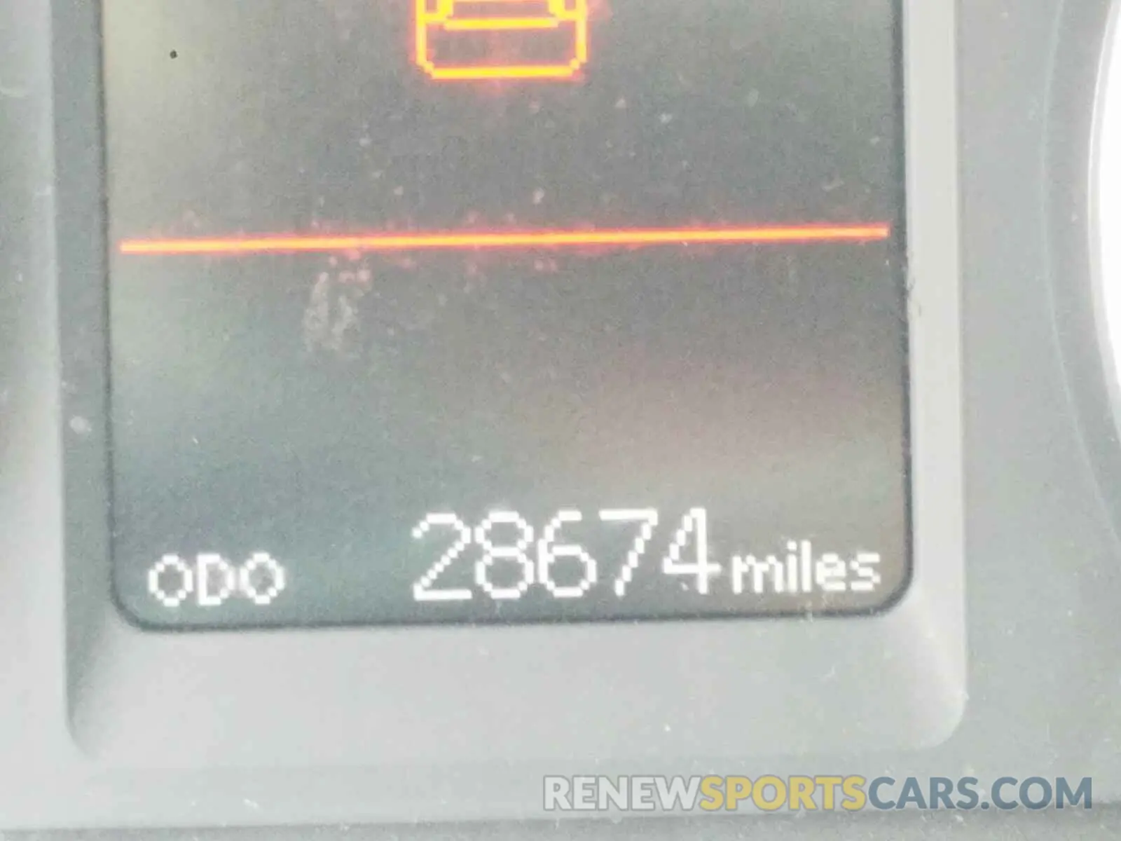 8 Photograph of a damaged car 2T1BURHE0KC244080 TOYOTA COROLLA 2019
