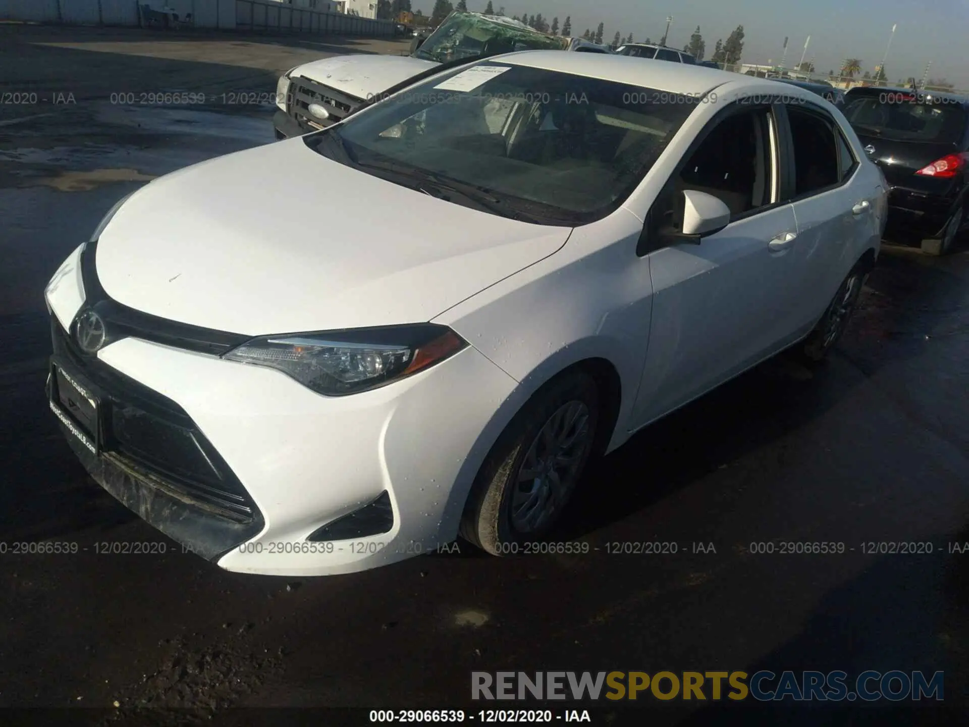 2 Photograph of a damaged car 2T1BURHE1KC132114 TOYOTA COROLLA 2019