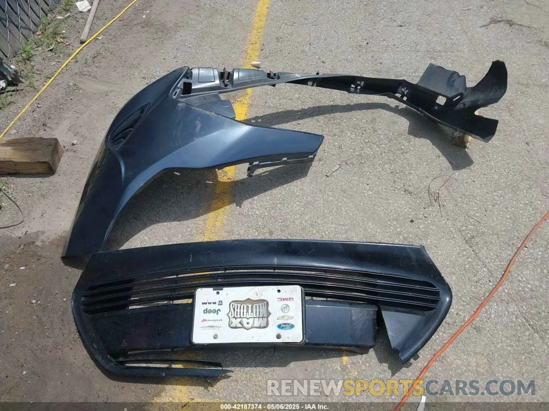 12 Фотография поврежденного автомобиля 2T1BURHE1KC149916 TOYOTA COROLLA 2019