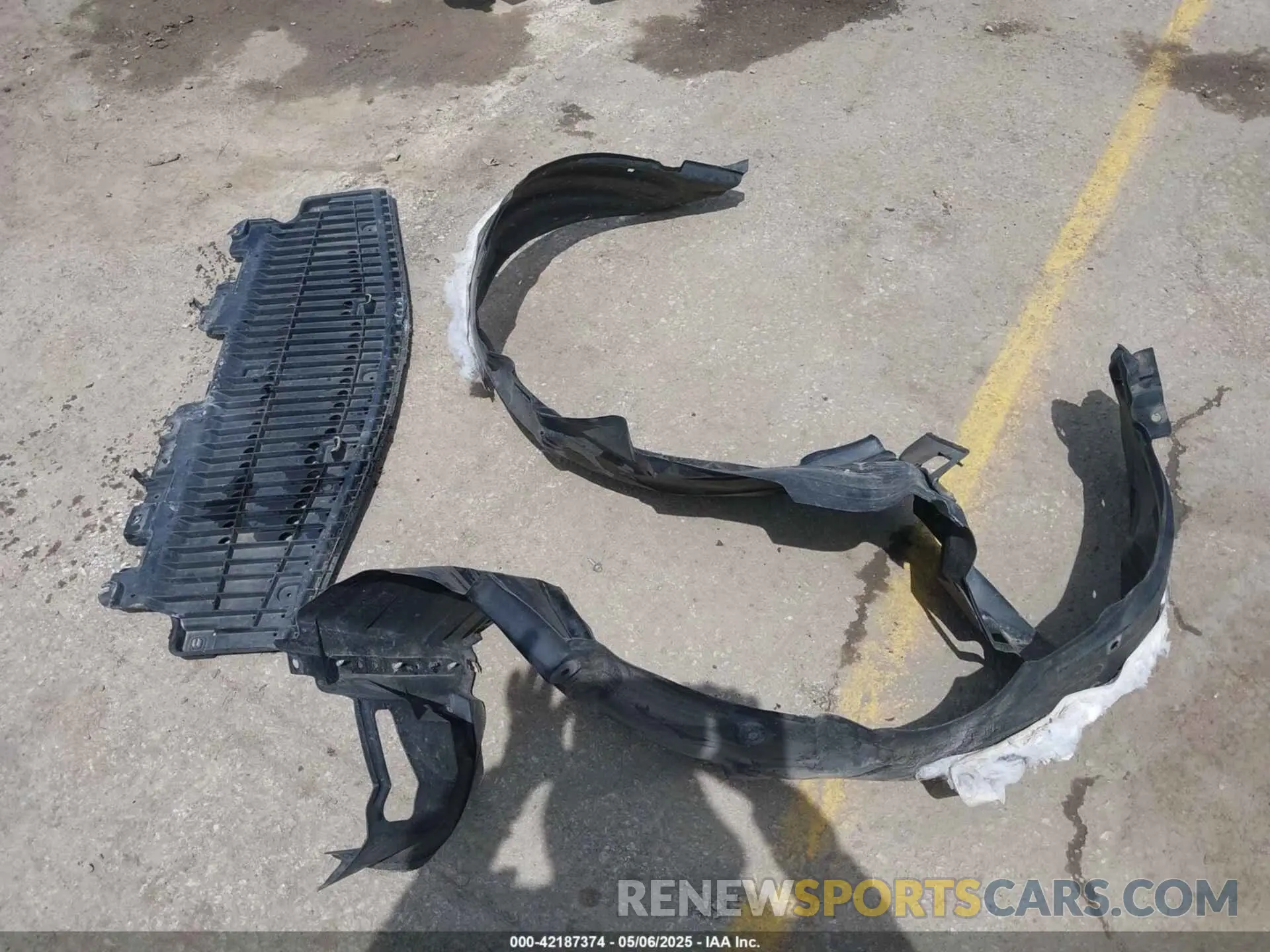 18 Фотография поврежденного автомобиля 2T1BURHE1KC149916 TOYOTA COROLLA 2019