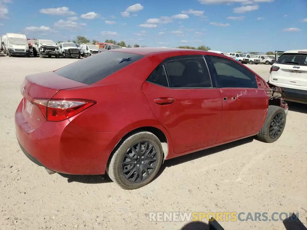 3 Photograph of a damaged car 2T1BURHE1KC170152 TOYOTA COROLLA 2019