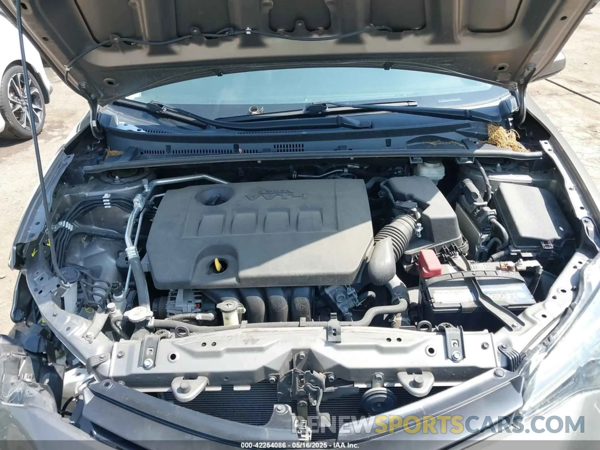 10 Photograph of a damaged car 2T1BURHE1KC171012 TOYOTA COROLLA 2019