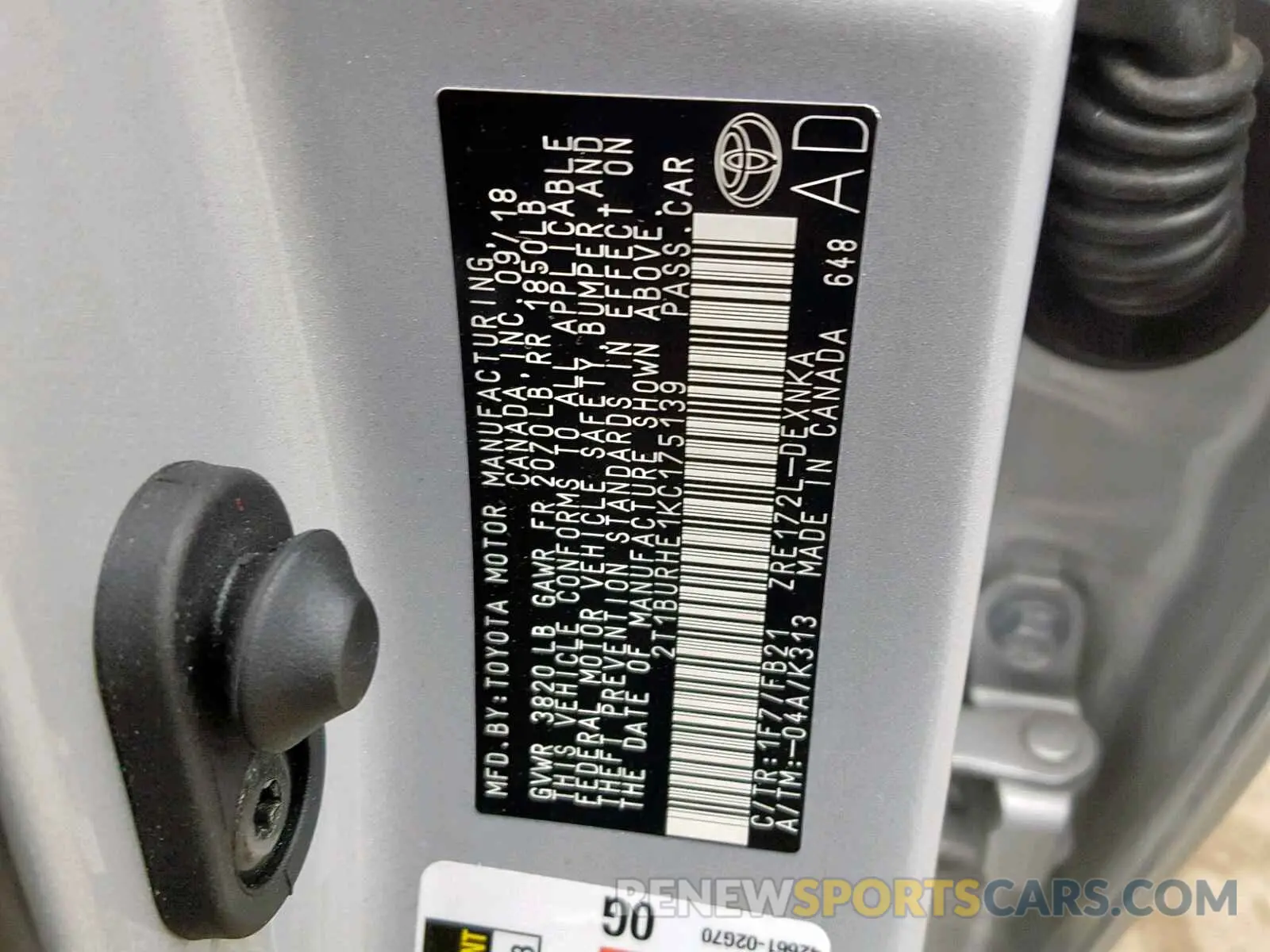 10 Photograph of a damaged car 2T1BURHE1KC175139 TOYOTA COROLLA 2019