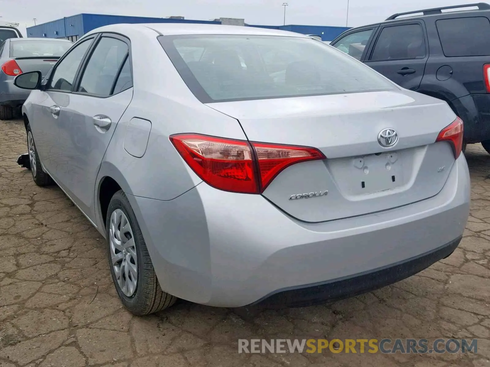 3 Photograph of a damaged car 2T1BURHE1KC175139 TOYOTA COROLLA 2019