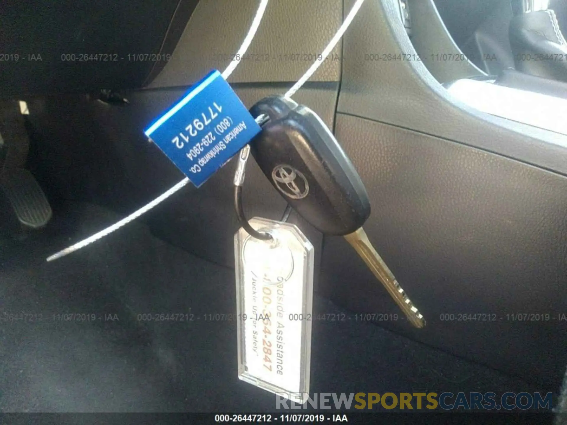 11 Photograph of a damaged car 2T1BURHE1KC181734 TOYOTA COROLLA 2019
