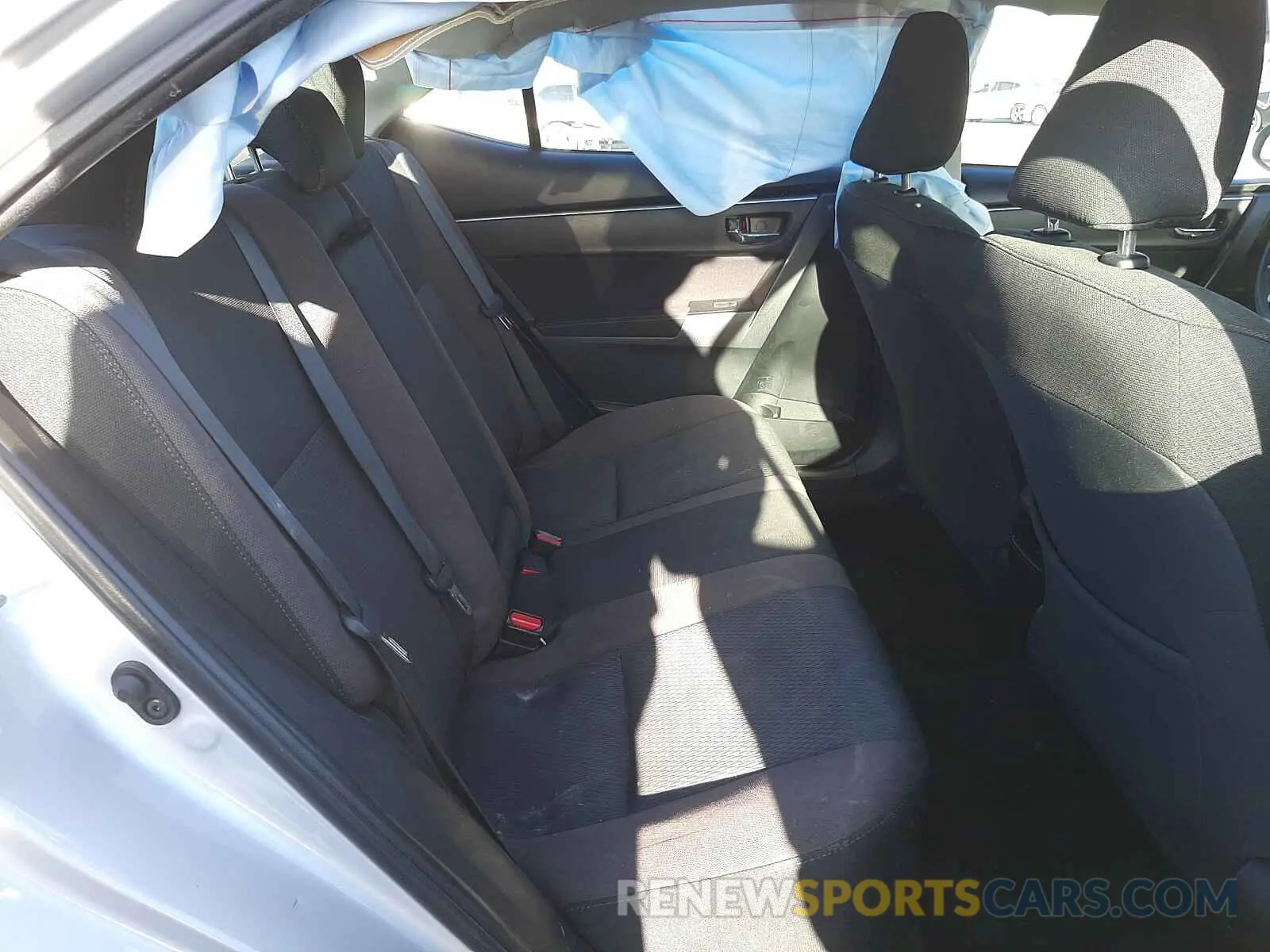 6 Photograph of a damaged car 2T1BURHE1KC209578 TOYOTA COROLLA 2019